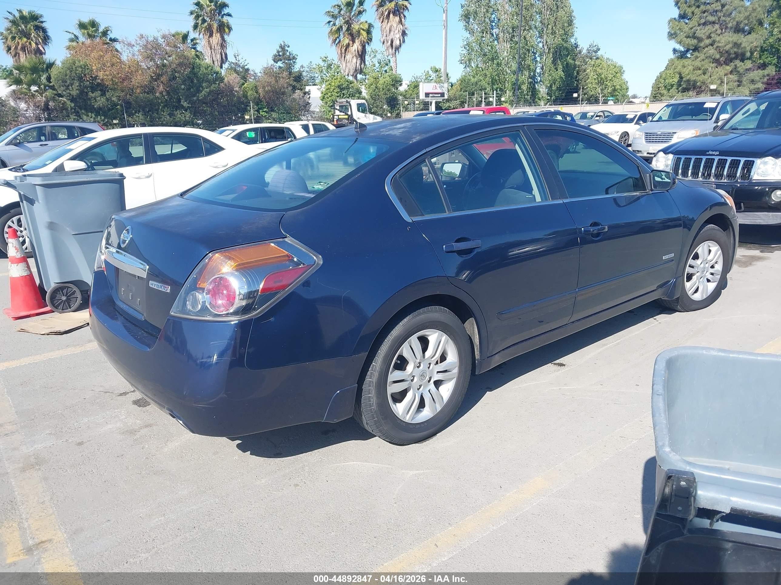 2011 Nissan Altima Hybrid   Blue vin: 1N4CL2AP2BC117937