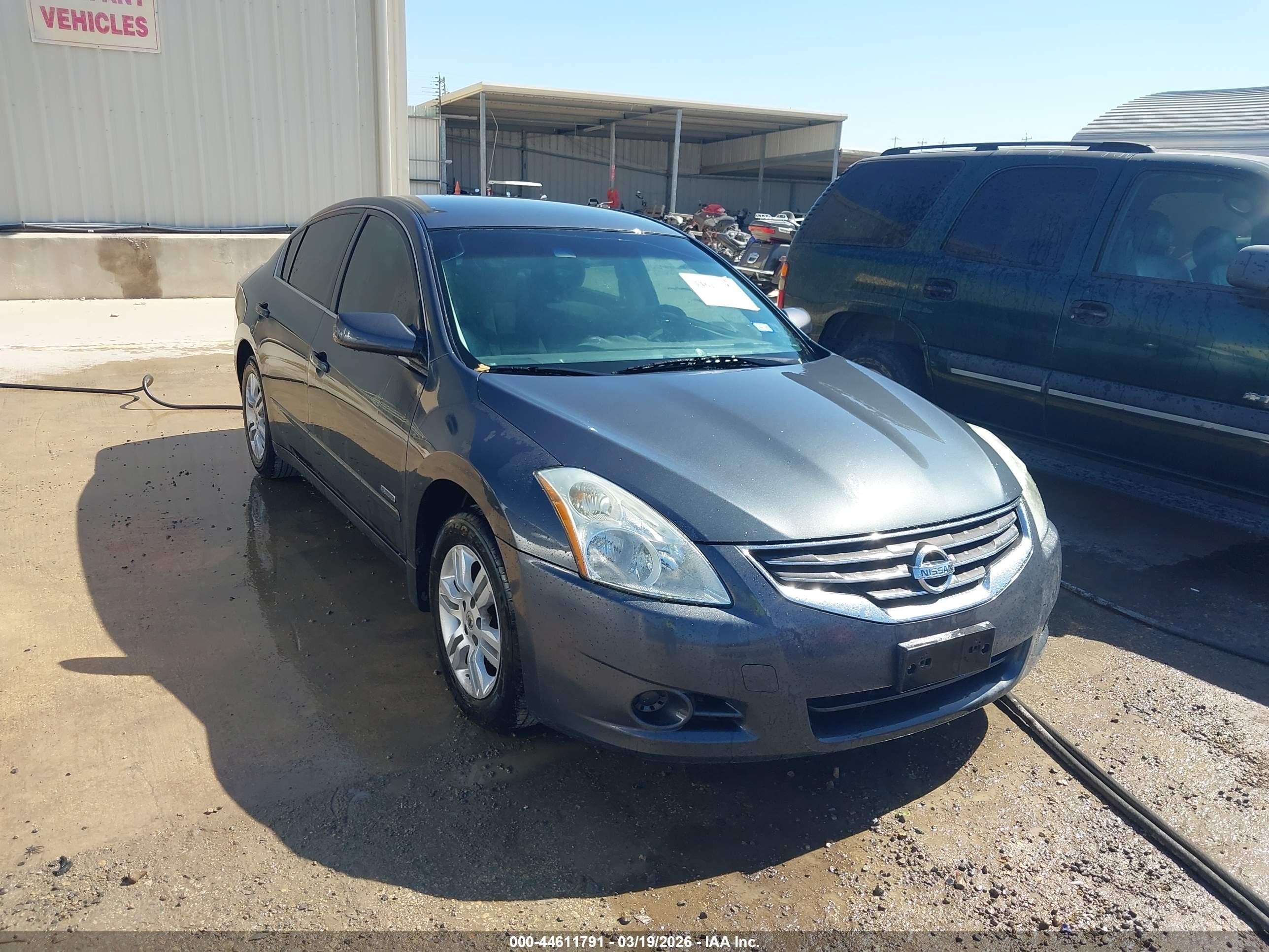 2011 Nissan Altima Hybrid   Серый vin: 1N4CL2AP2BC159427