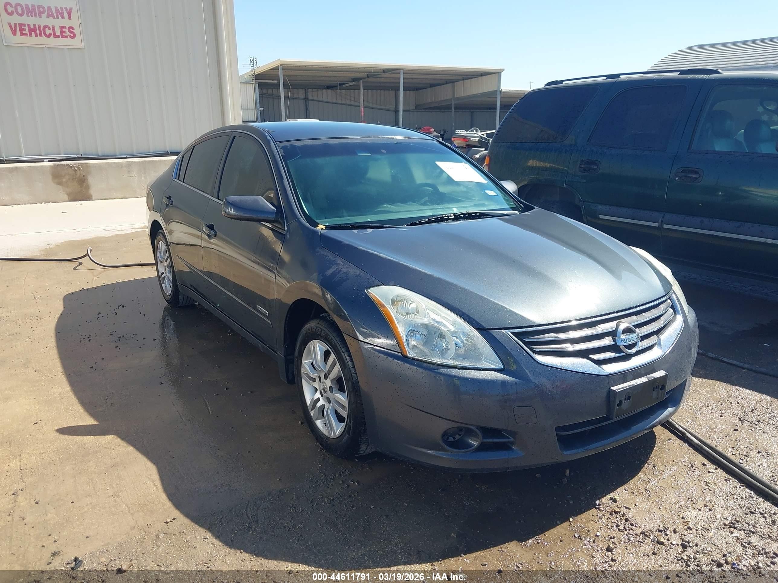 2011 Nissan Altima Hybrid   Gray vin: 1N4CL2AP2BC159427