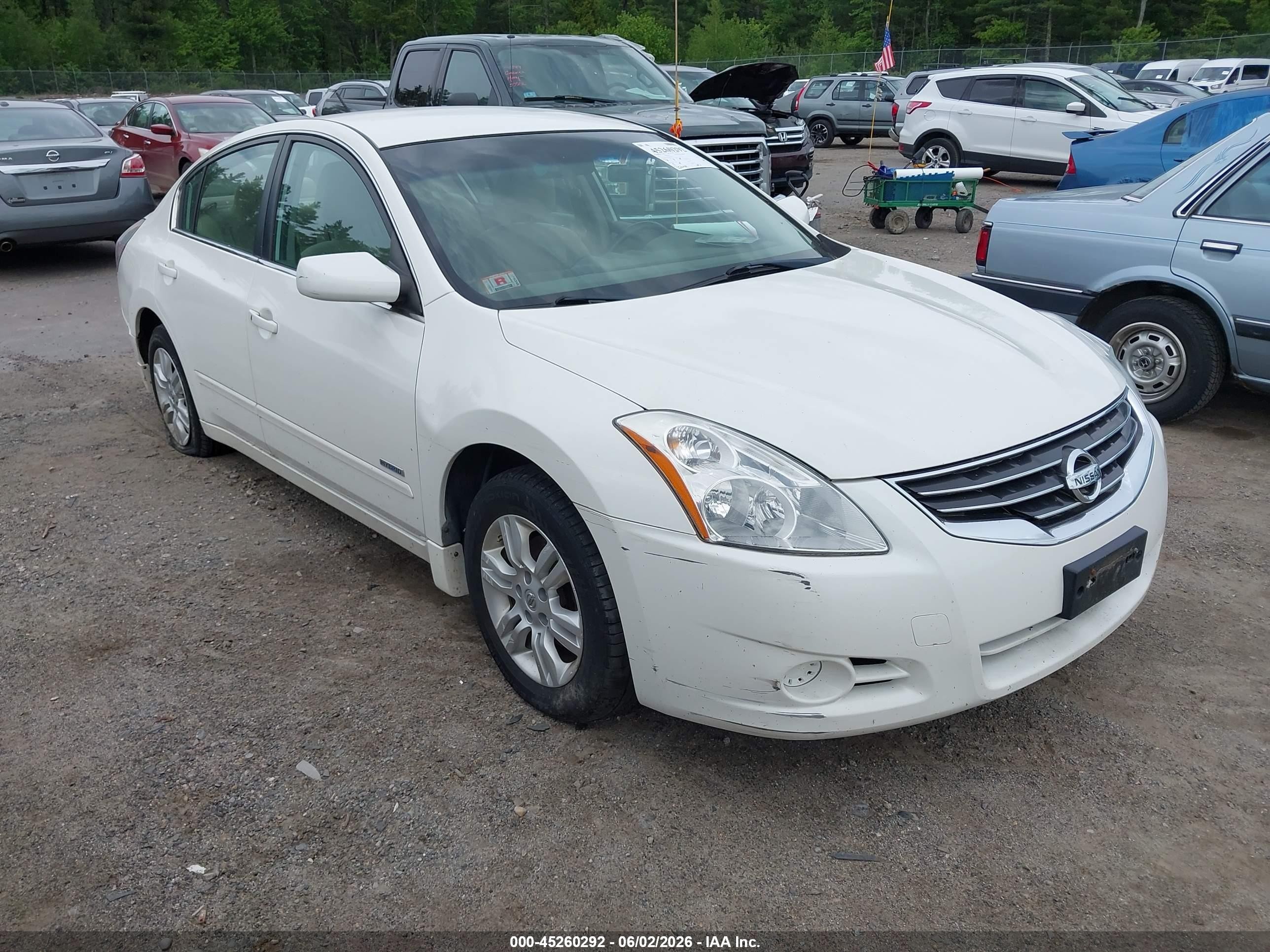 2011 Nissan Altima Hybrid   Белый vin: 1N4CL2AP2BC183467