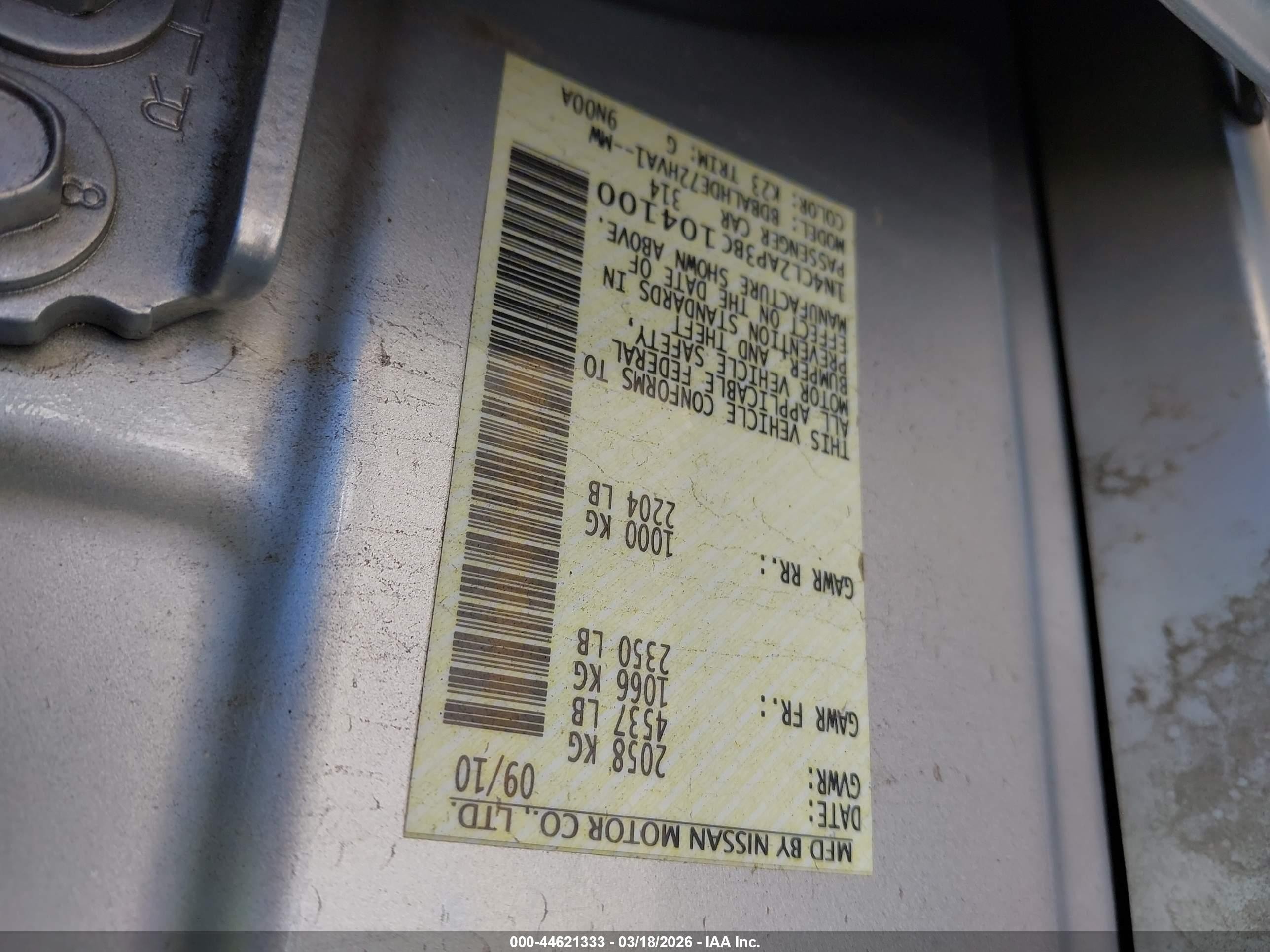 2011 Nissan Altima Hybrid   Silver vin: 1N4CL2AP3BC104100