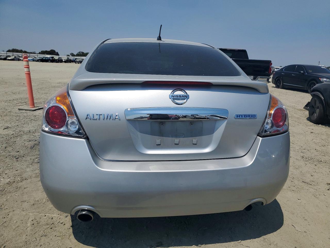 2011 Nissan Altima Hybrid Silver vin: 1N4CL2AP3BC185826