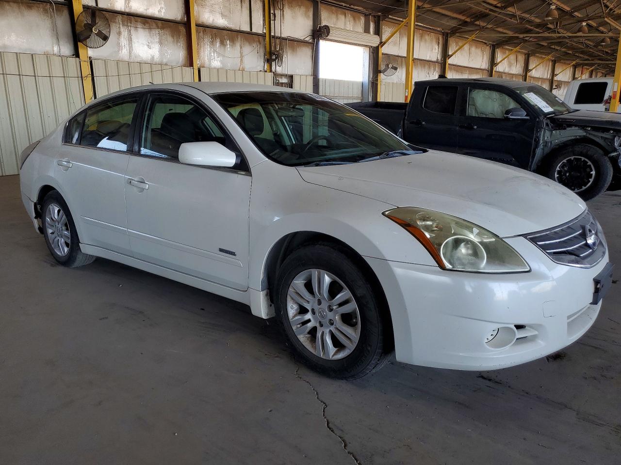 2011 Nissan Altima Hybrid White vin: 1N4CL2AP4BC167173