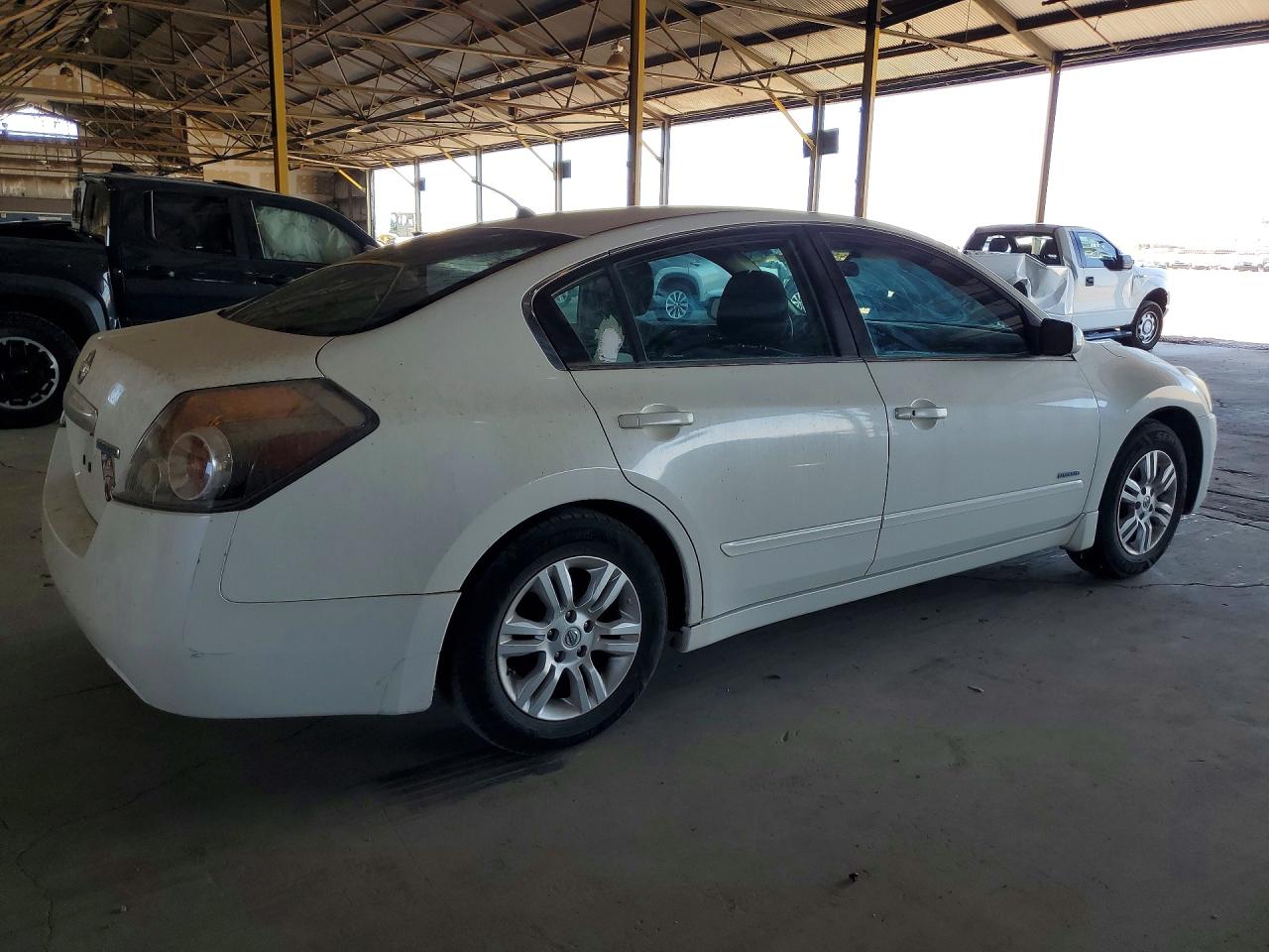2011 Nissan Altima Hybrid White vin: 1N4CL2AP4BC167173