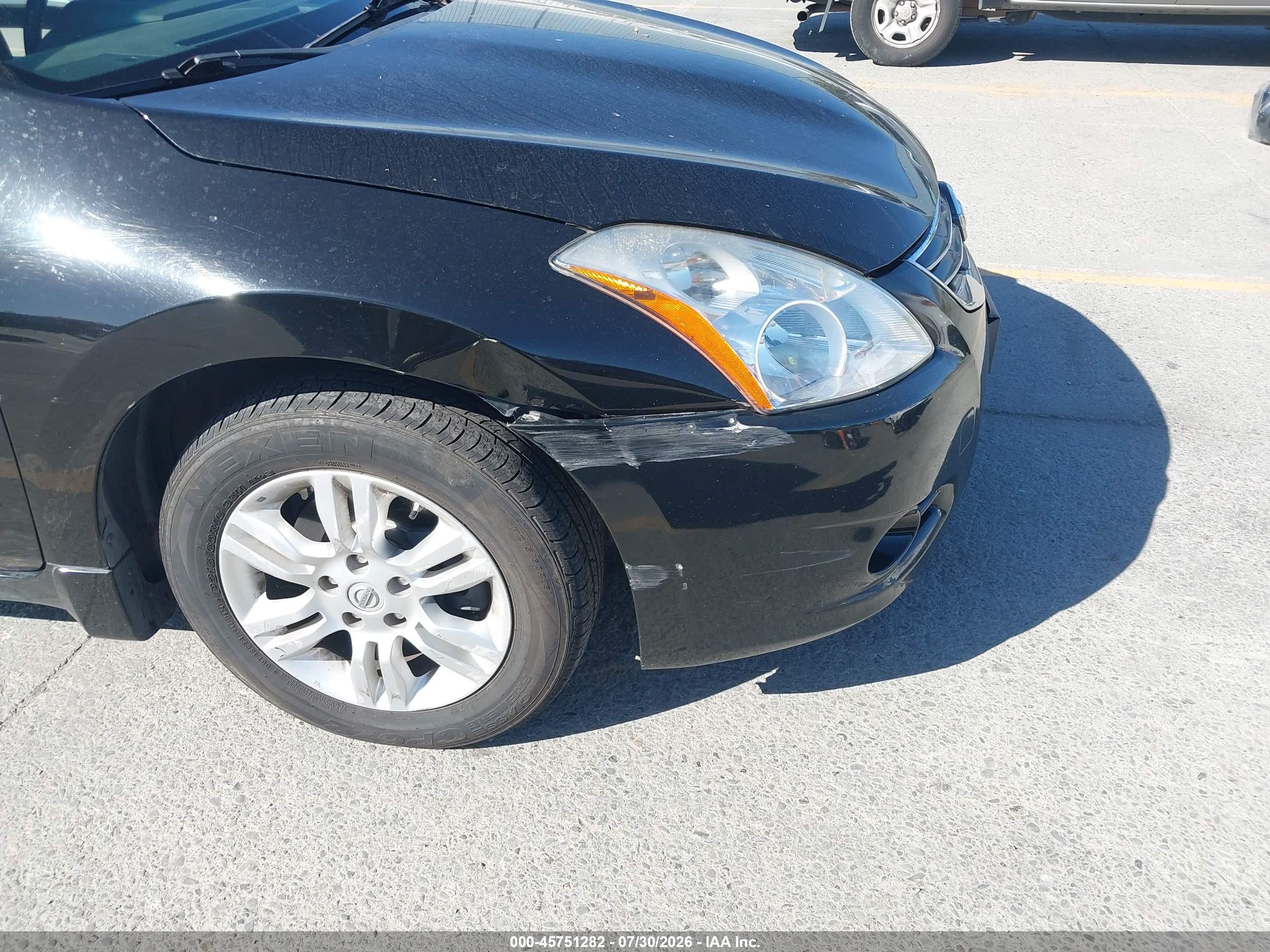 2011 Nissan Altima Hybrid   Black vin: 1N4CL2AP4BC185544