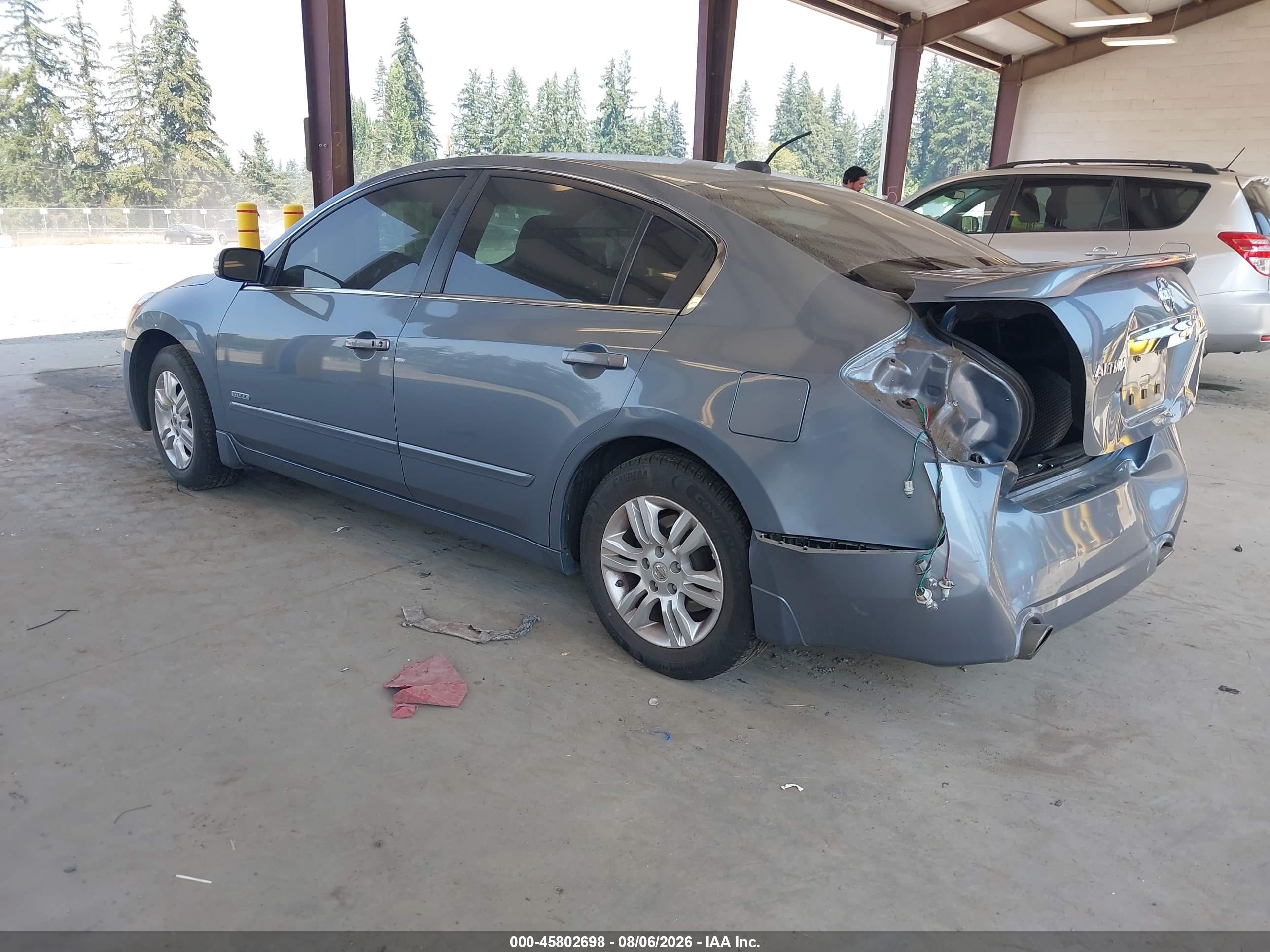 2011 Nissan Altima Hybrid   Blue vin: 1N4CL2AP5BC116362