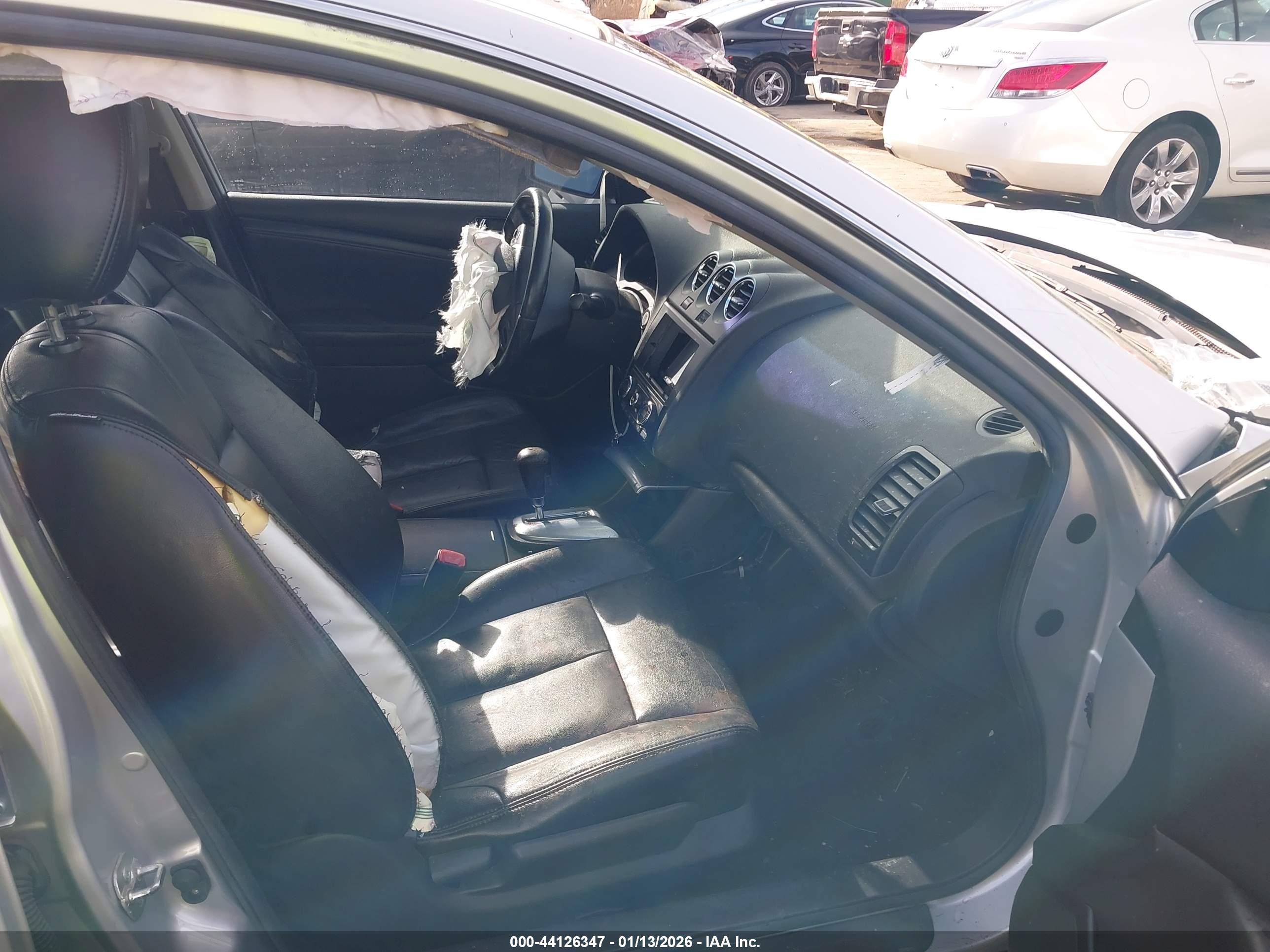 2011 Nissan Altima Hybrid   Silver vin: 1N4CL2AP6BC182886
