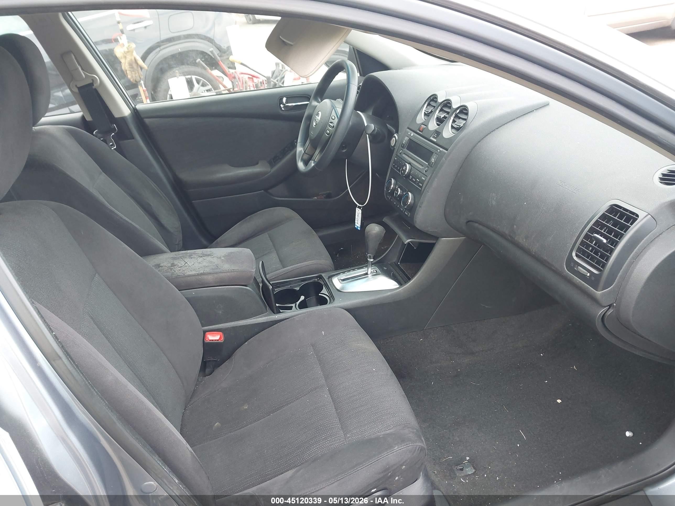 2011 Nissan Altima Hybrid   Light Blue vin: 1N4CL2AP6BC184962