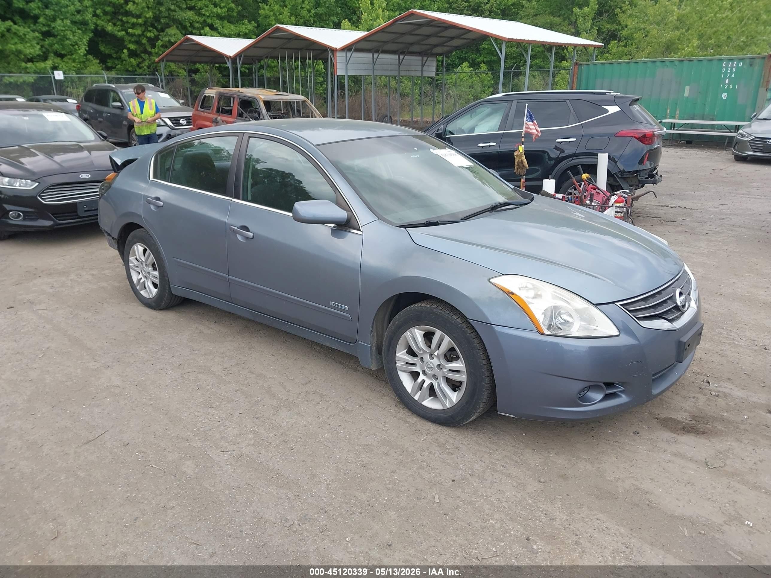 2011 Nissan Altima Hybrid   Light Blue vin: 1N4CL2AP6BC184962