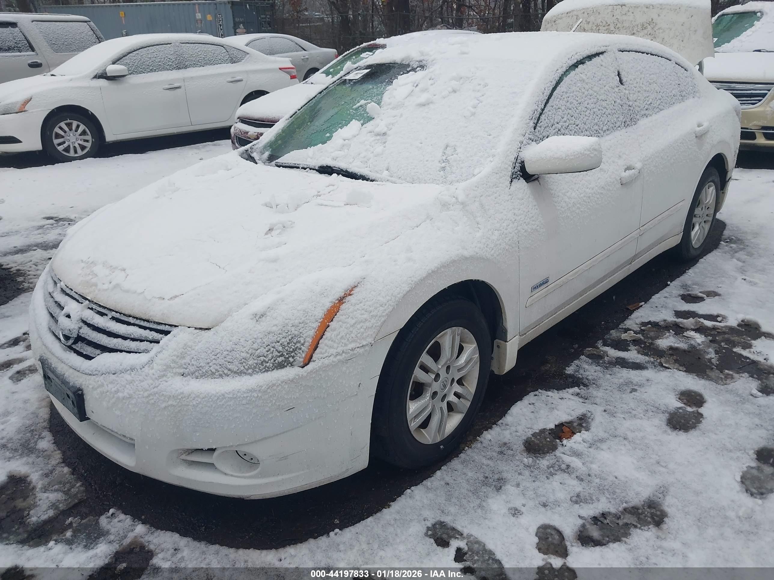 2011 Nissan Altima Hybrid   White vin: 1N4CL2AP6BC185786