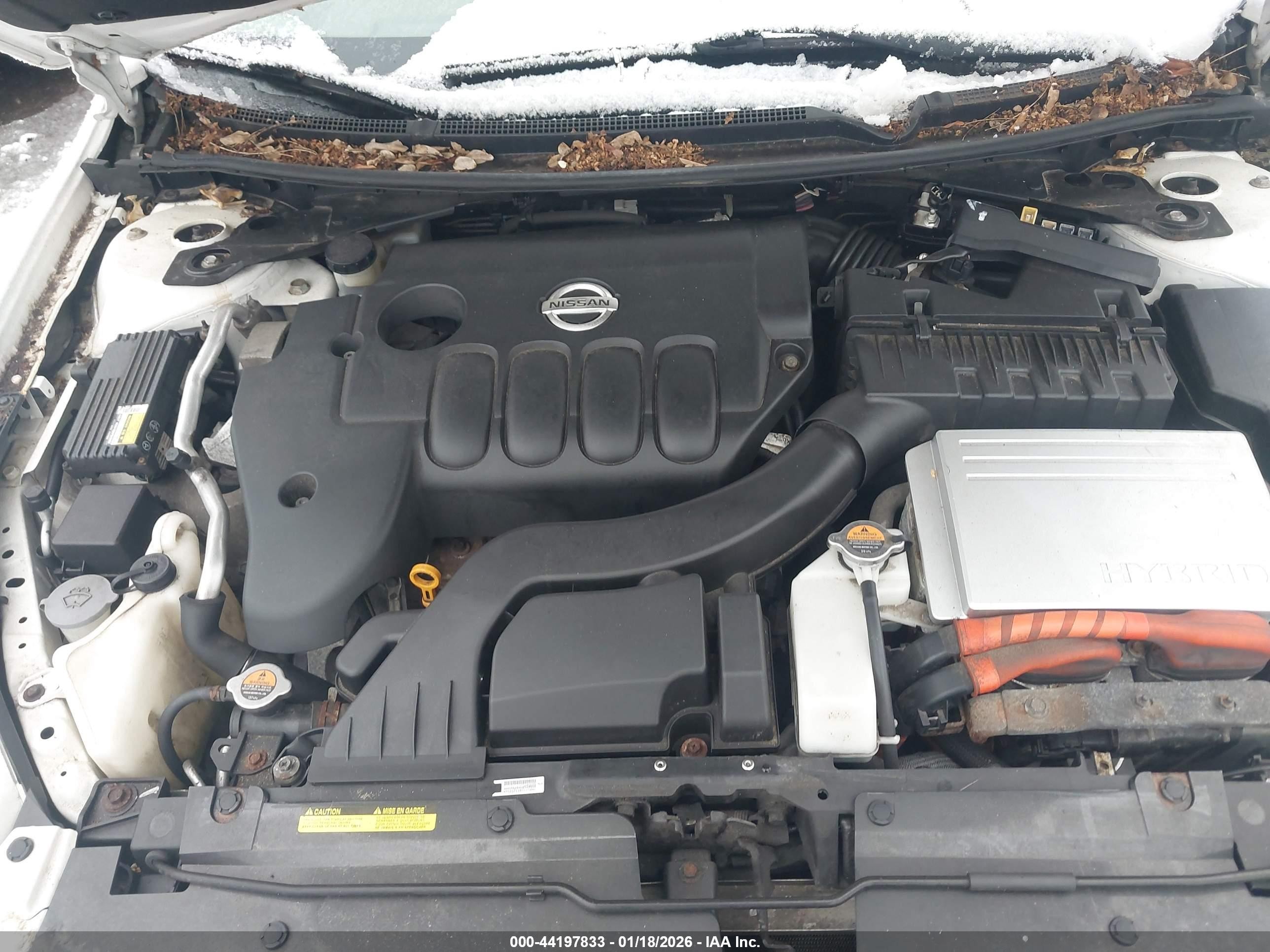 2011 Nissan Altima Hybrid   White vin: 1N4CL2AP6BC185786