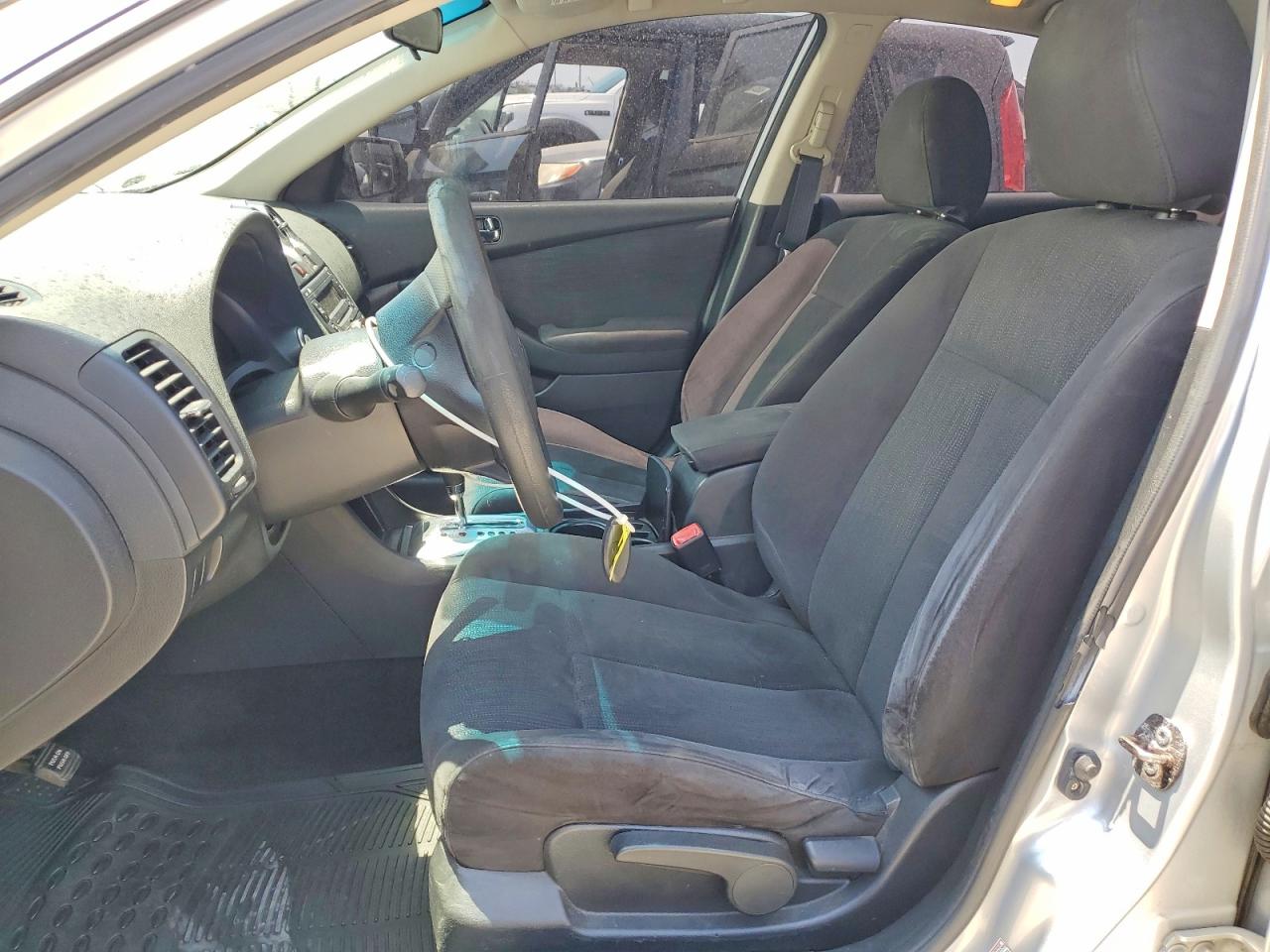 2010 Nissan Altima Hybrid Silver vin: 1N4CL2AP7AC130892