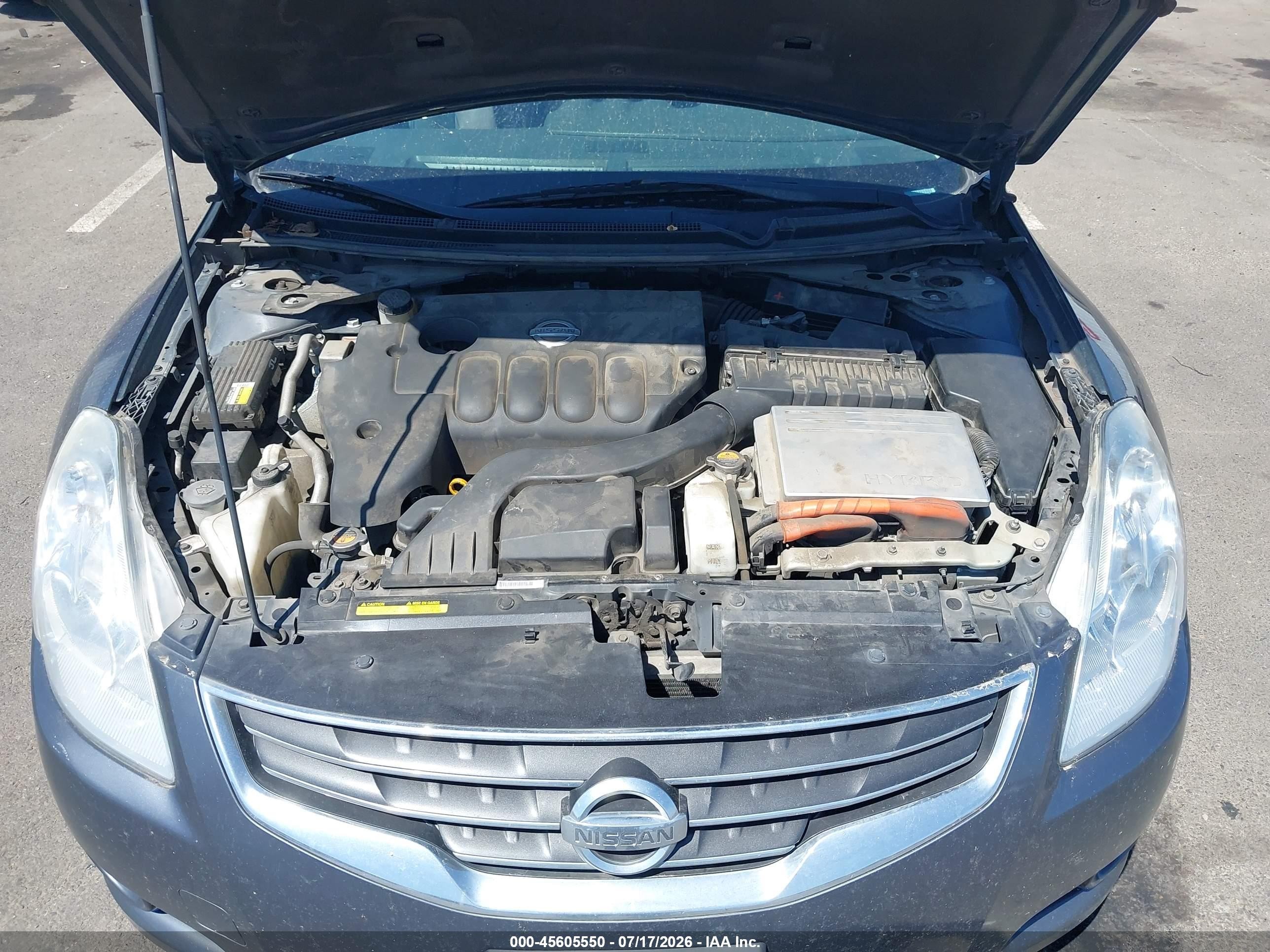 2010 Nissan Altima Hybrid   Gray vin: 1N4CL2AP7AC157901