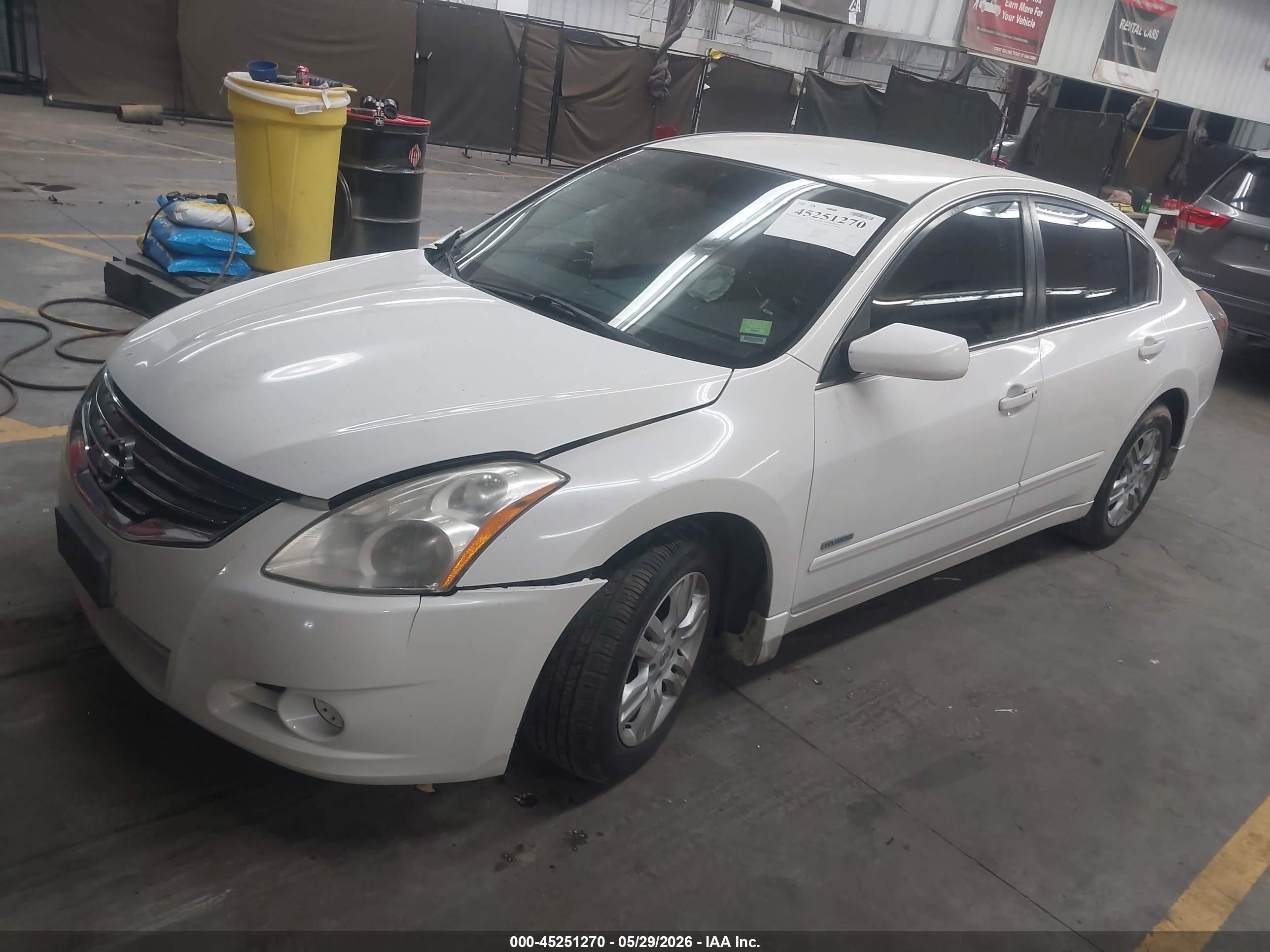 2011 Nissan Altima Hybrid   Белый vin: 1N4CL2AP8BC154149