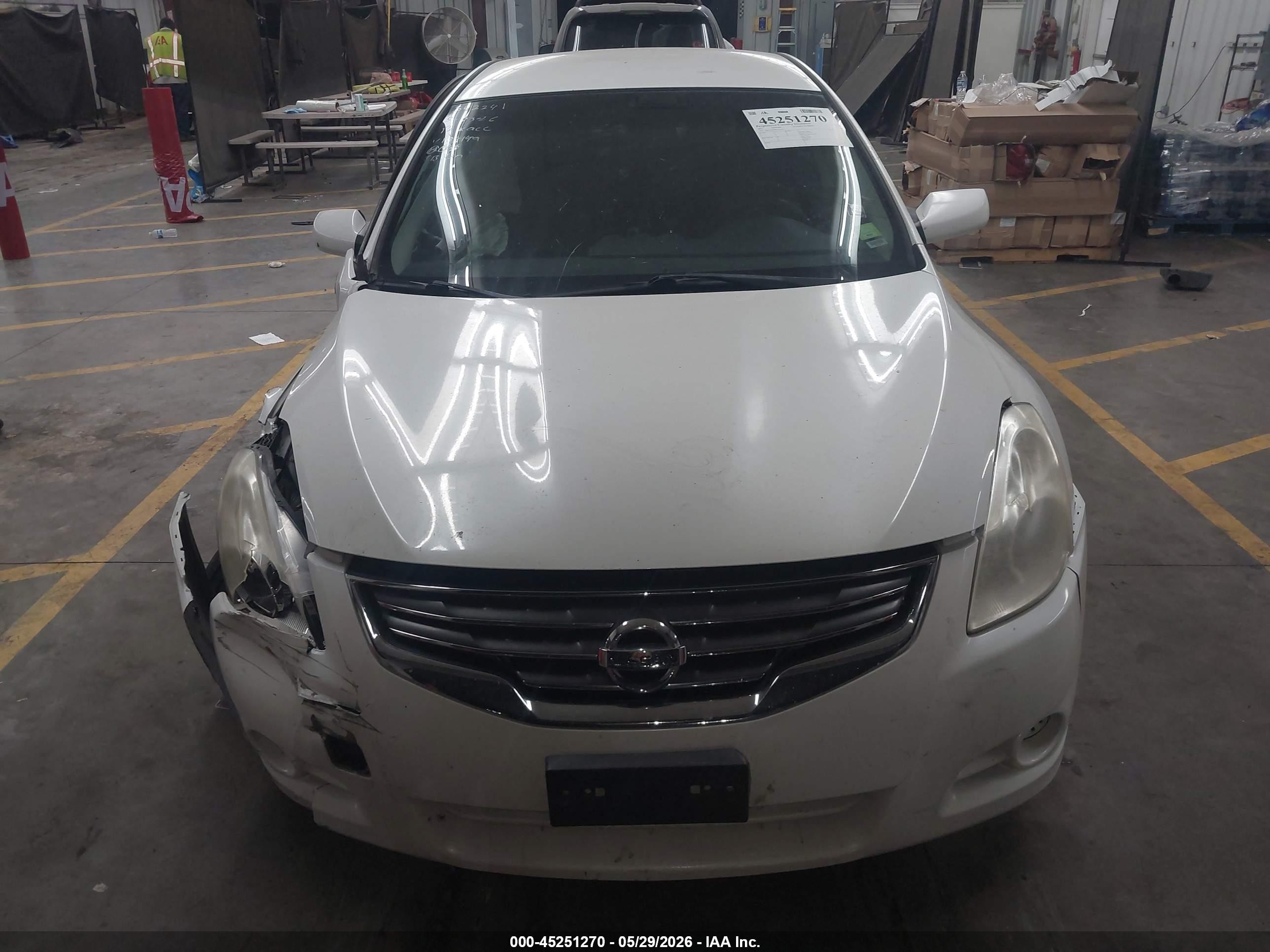 2011 Nissan Altima Hybrid   Белый vin: 1N4CL2AP8BC154149