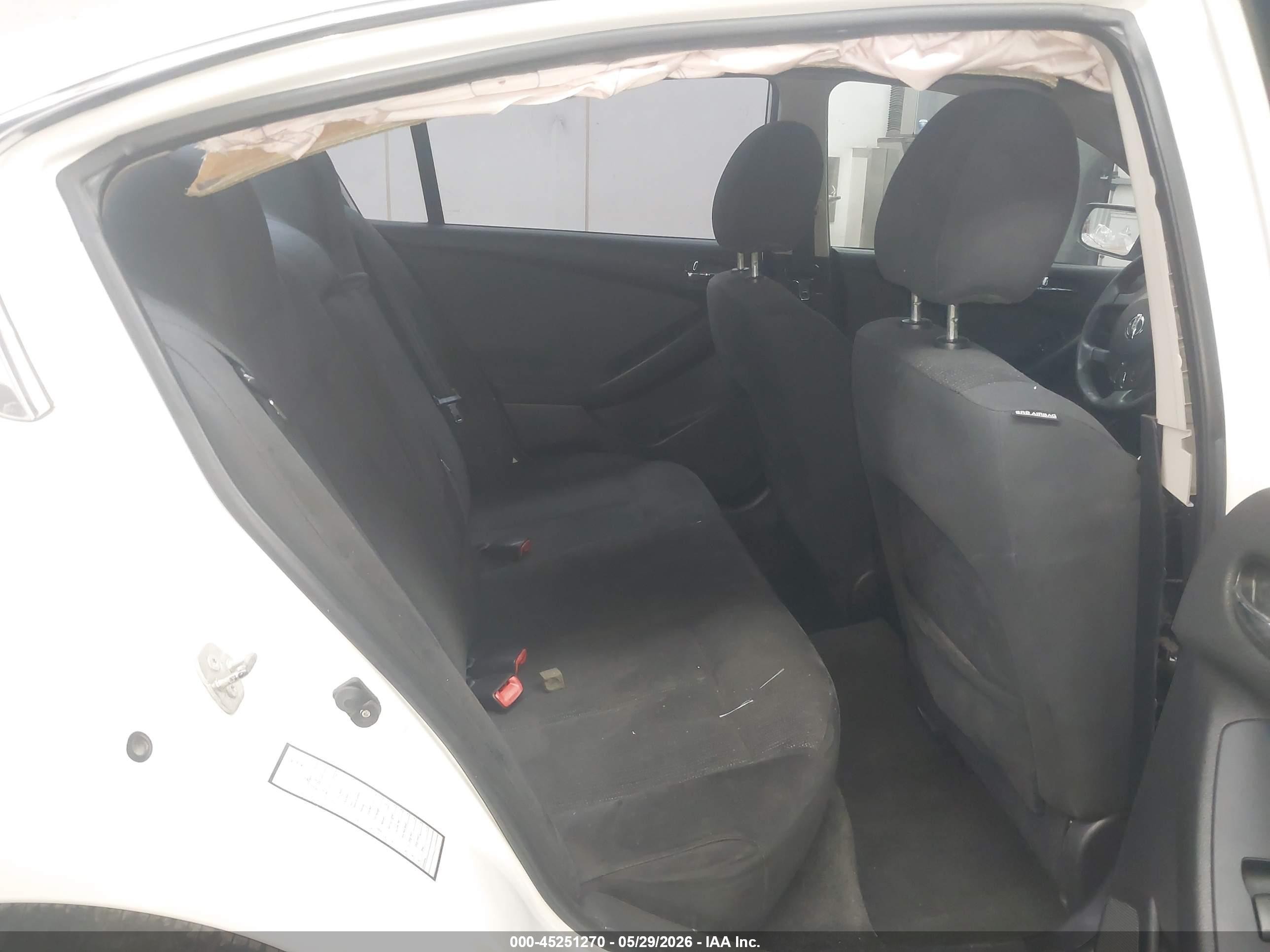 2011 Nissan Altima Hybrid   Белый vin: 1N4CL2AP8BC154149