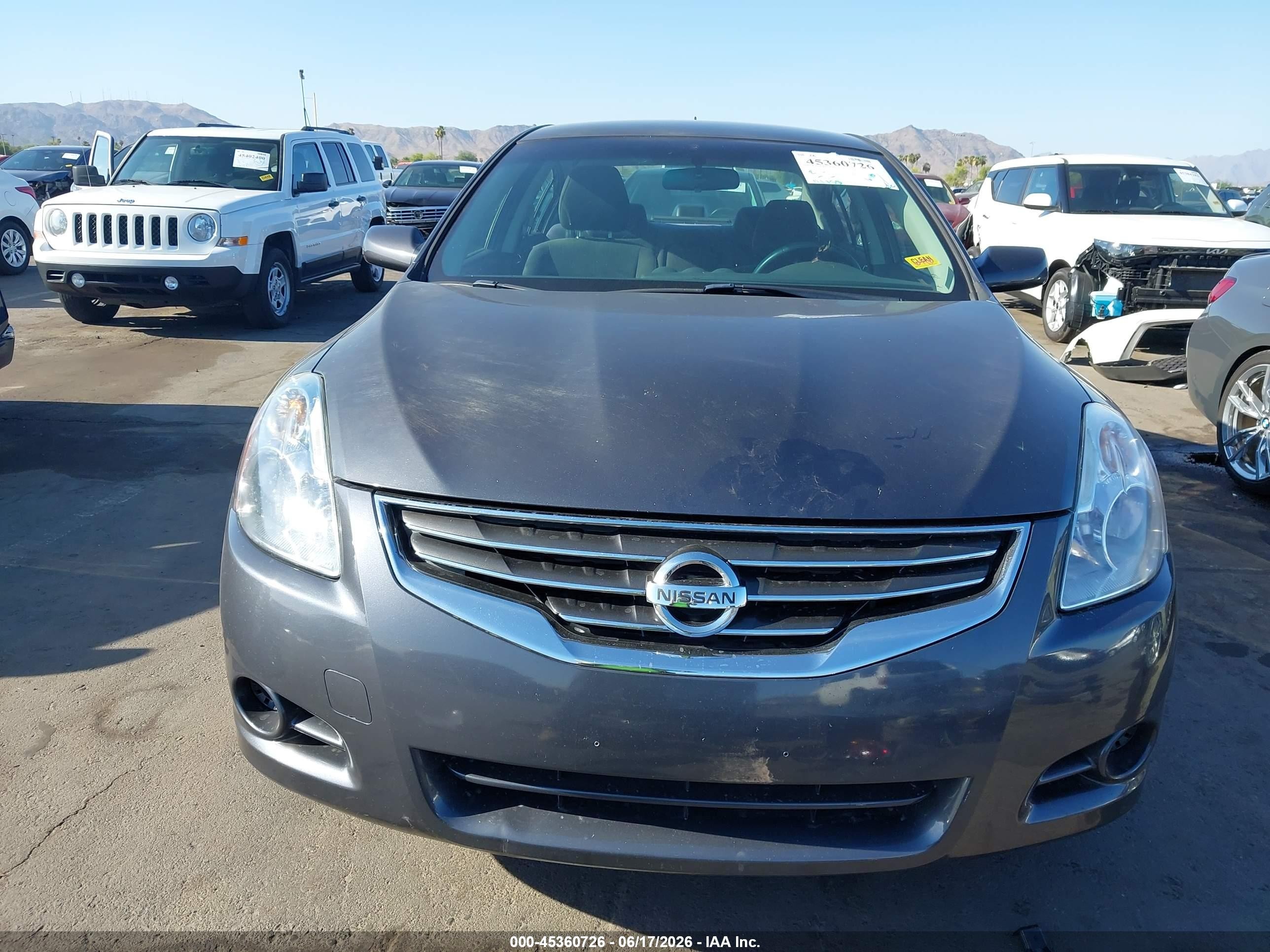 2010 Nissan Altima Hybrid   Maroon vin: 1N4CL2AP9AC132045