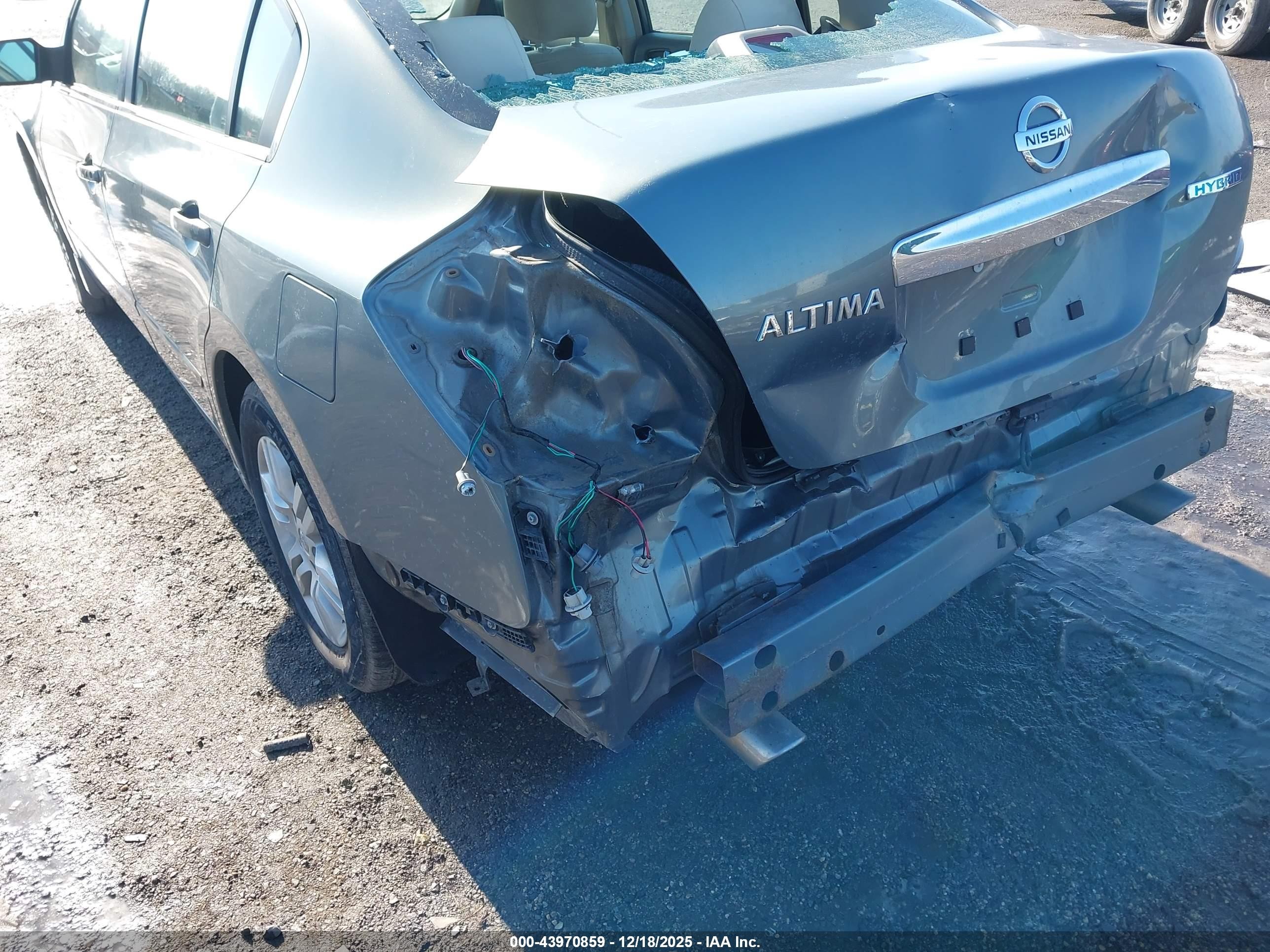 2011 Nissan Altima Hybrid   Gray vin: 1N4CL2AP9BC100326