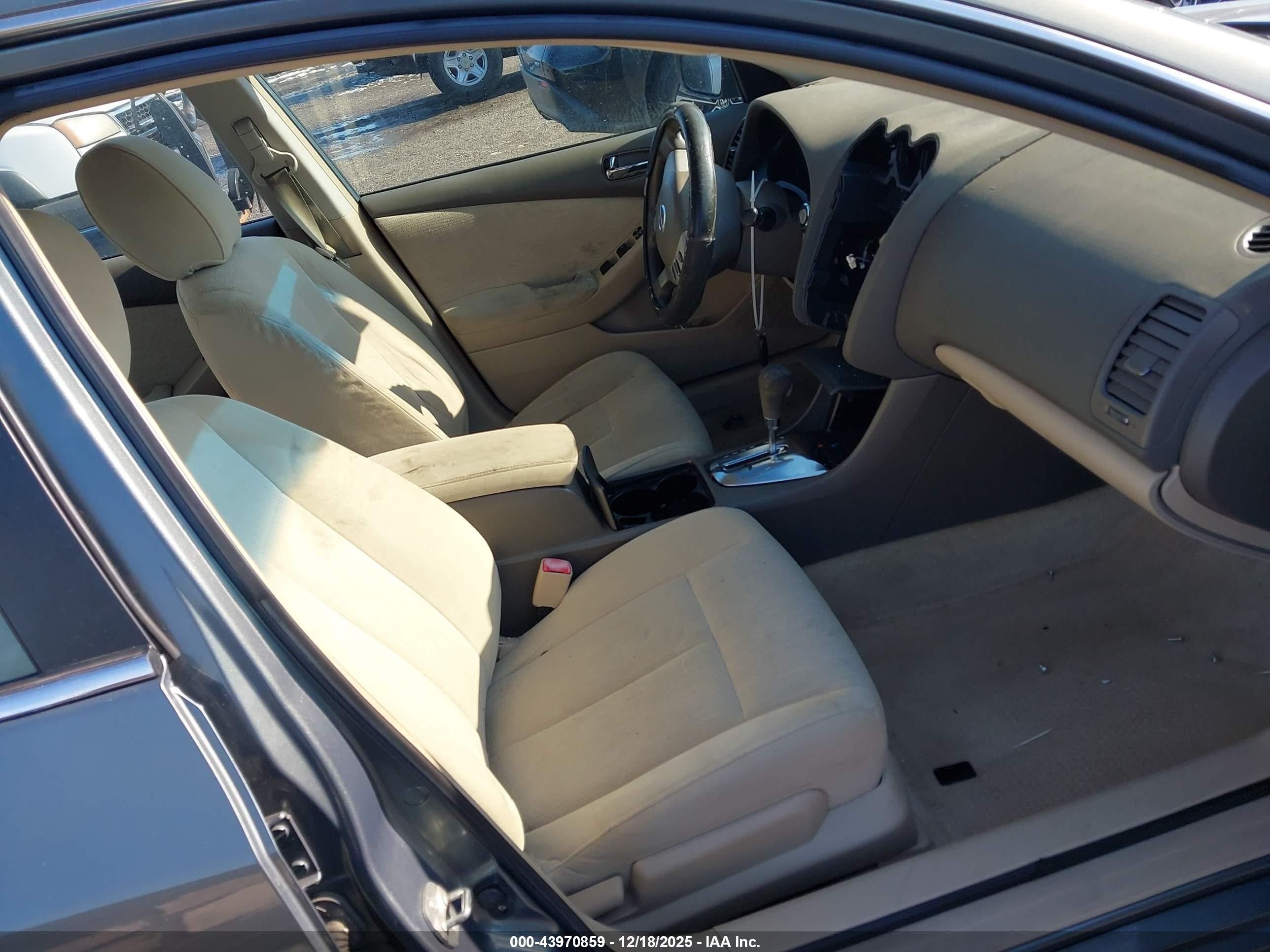 2011 Nissan Altima Hybrid   Gray vin: 1N4CL2AP9BC100326