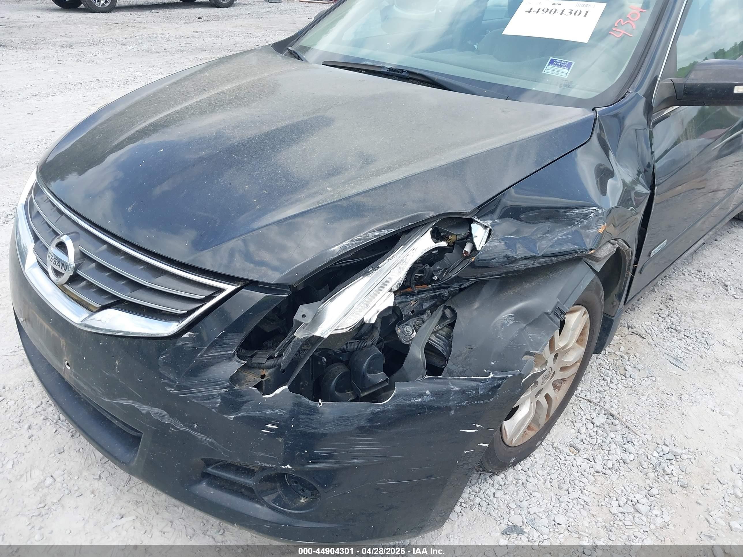 2011 Nissan Altima Hybrid   Black vin: 1N4CL2AP9BC110595