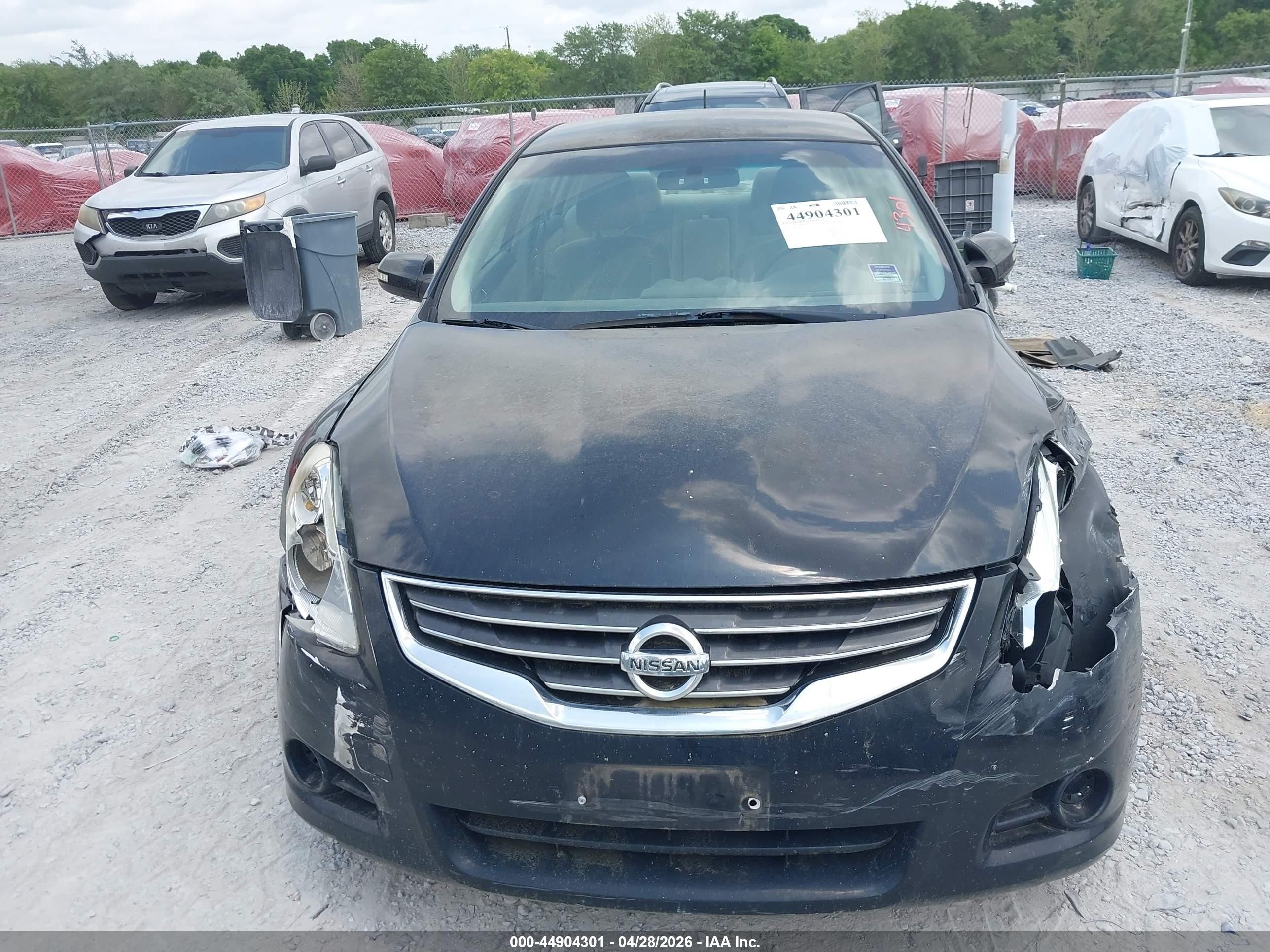 2011 Nissan Altima Hybrid   Black vin: 1N4CL2AP9BC110595