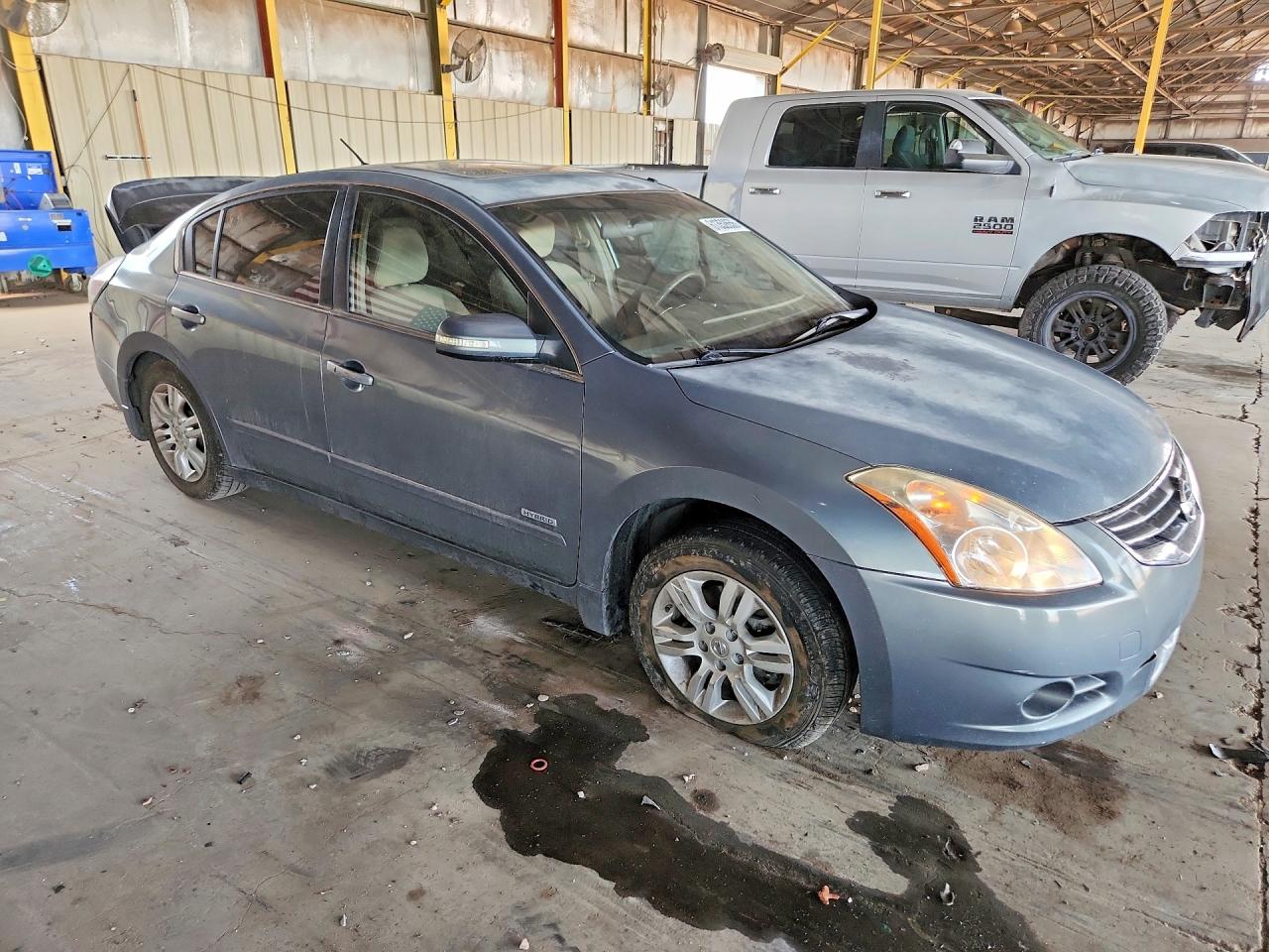 2010 Nissan Altima Hybrid Gray vin: 1N4CL2APXAC107011