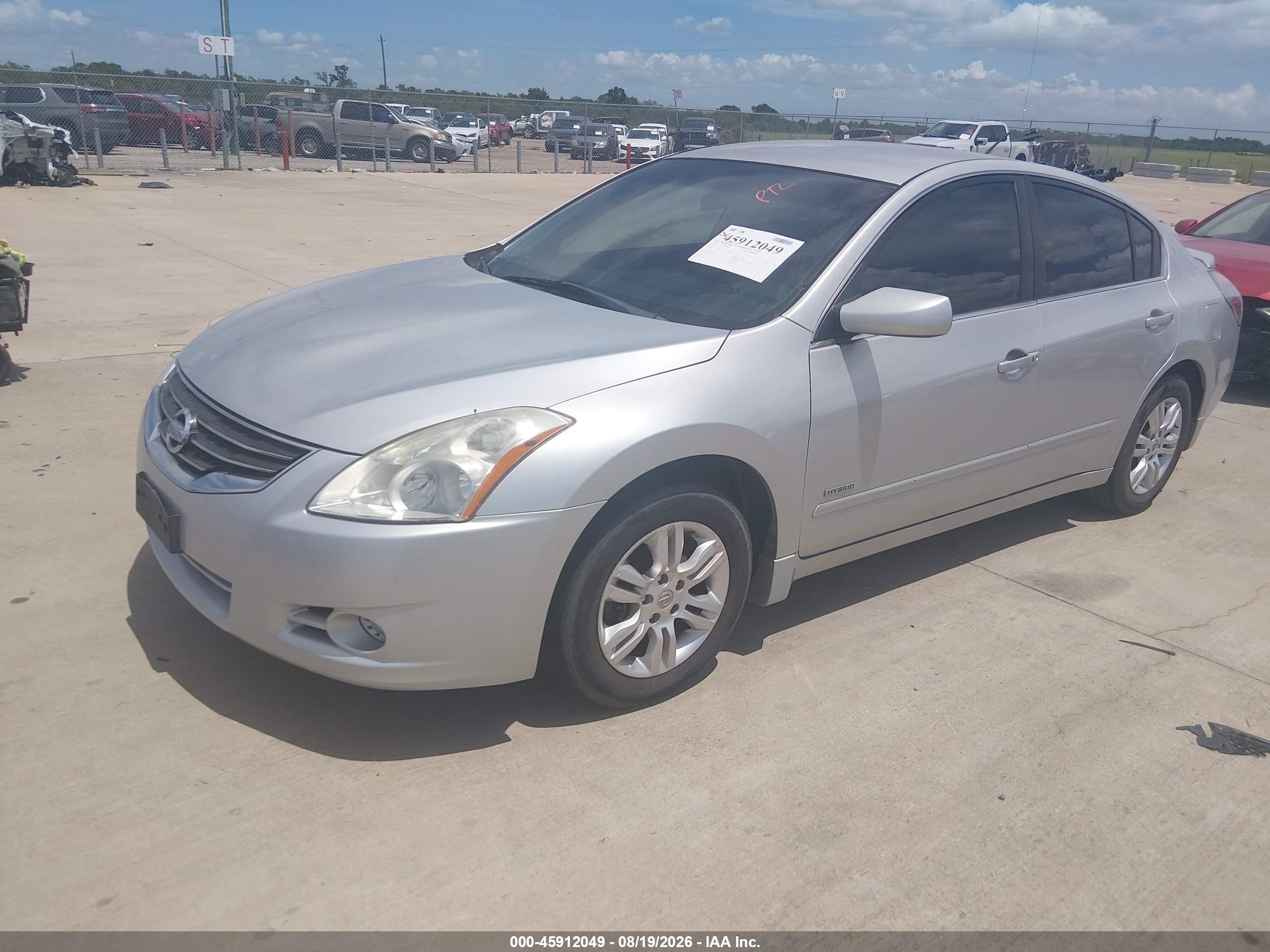 2010 Nissan Altima Hybrid Silver vin: 1N4CL2APXAC116369