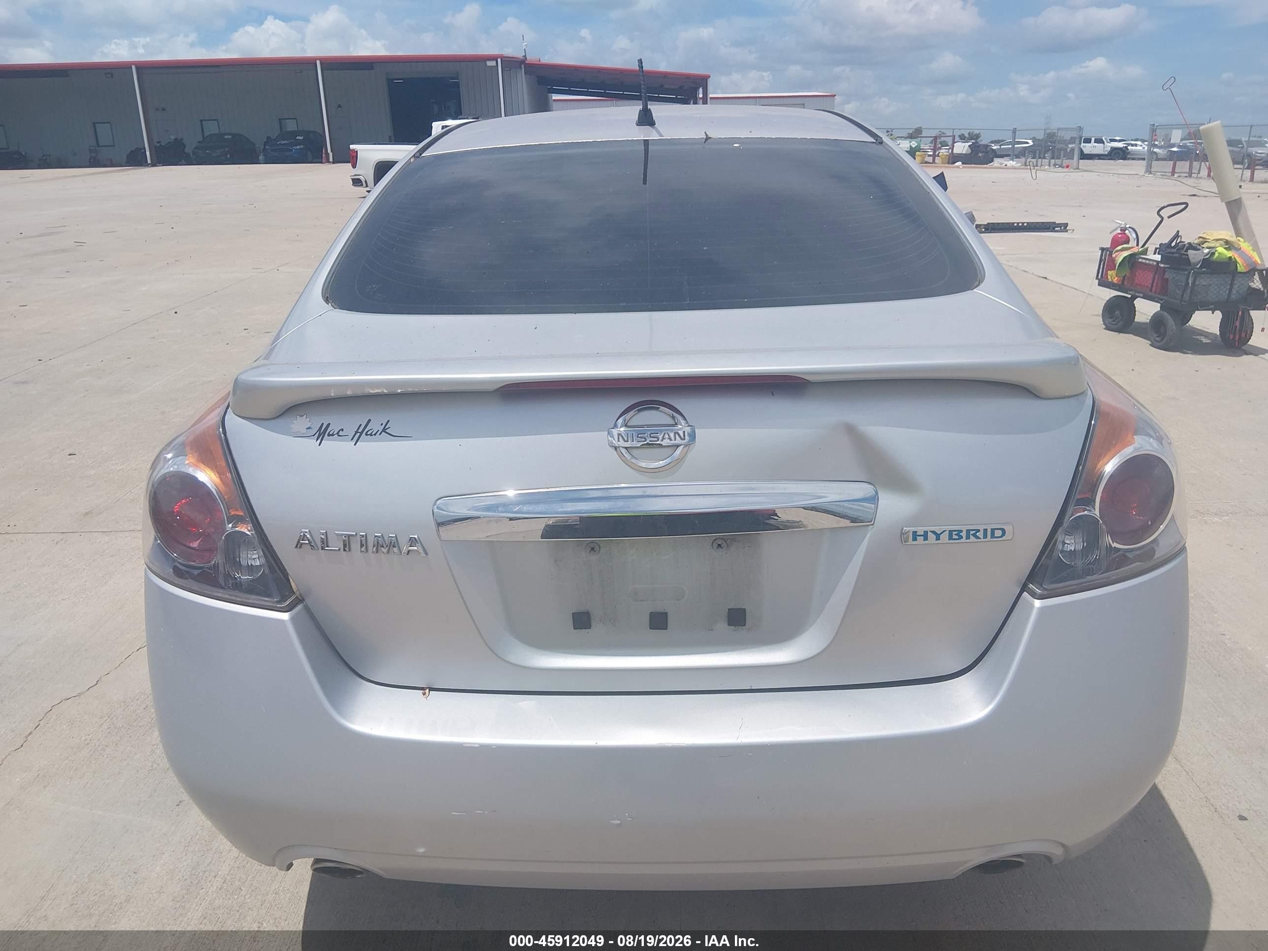 2010 Nissan Altima Hybrid Silver vin: 1N4CL2APXAC116369