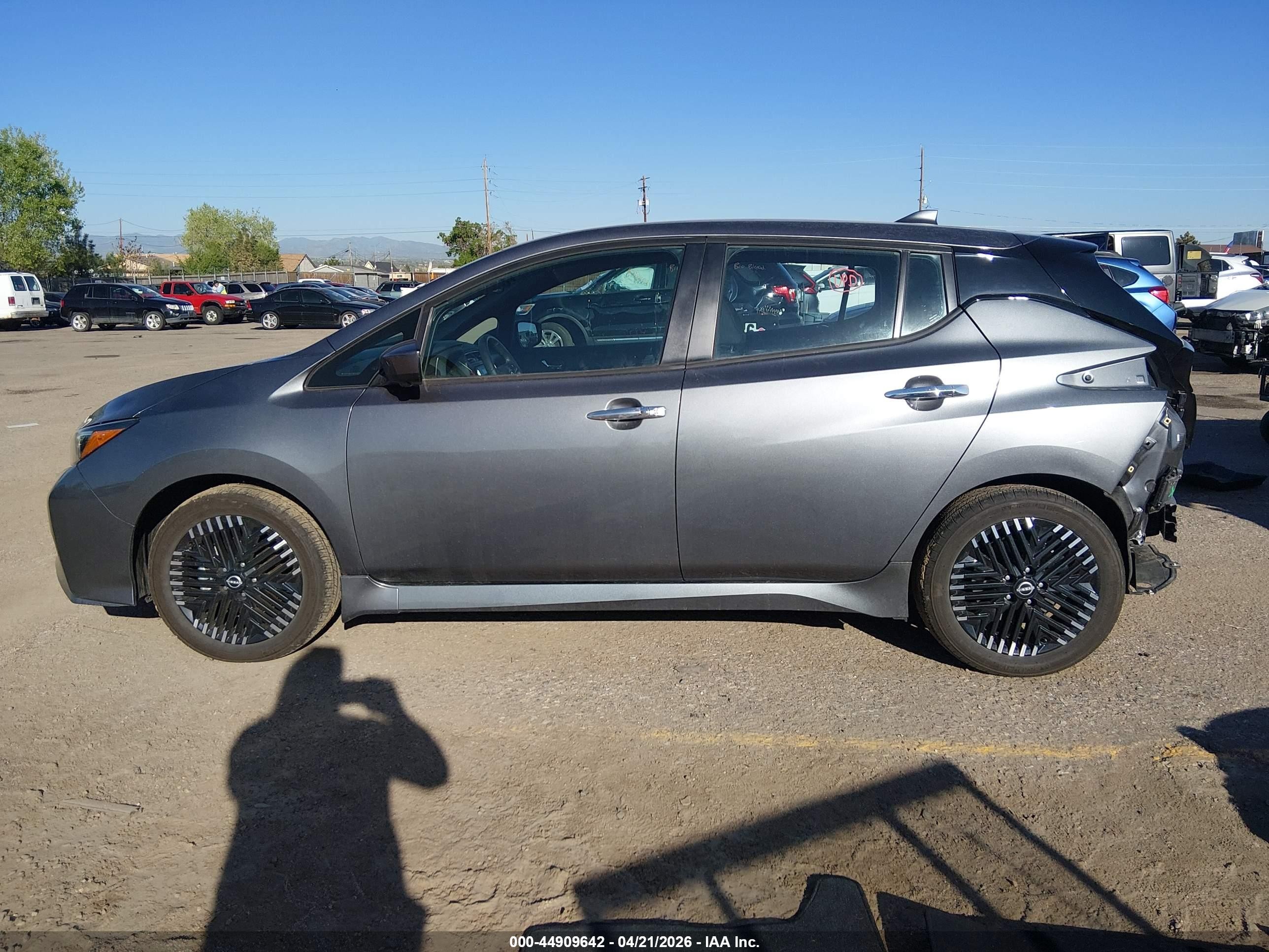 2024 Nissan Leaf Sv Plus Gray vin: 1N4CZ1CV0RC557038