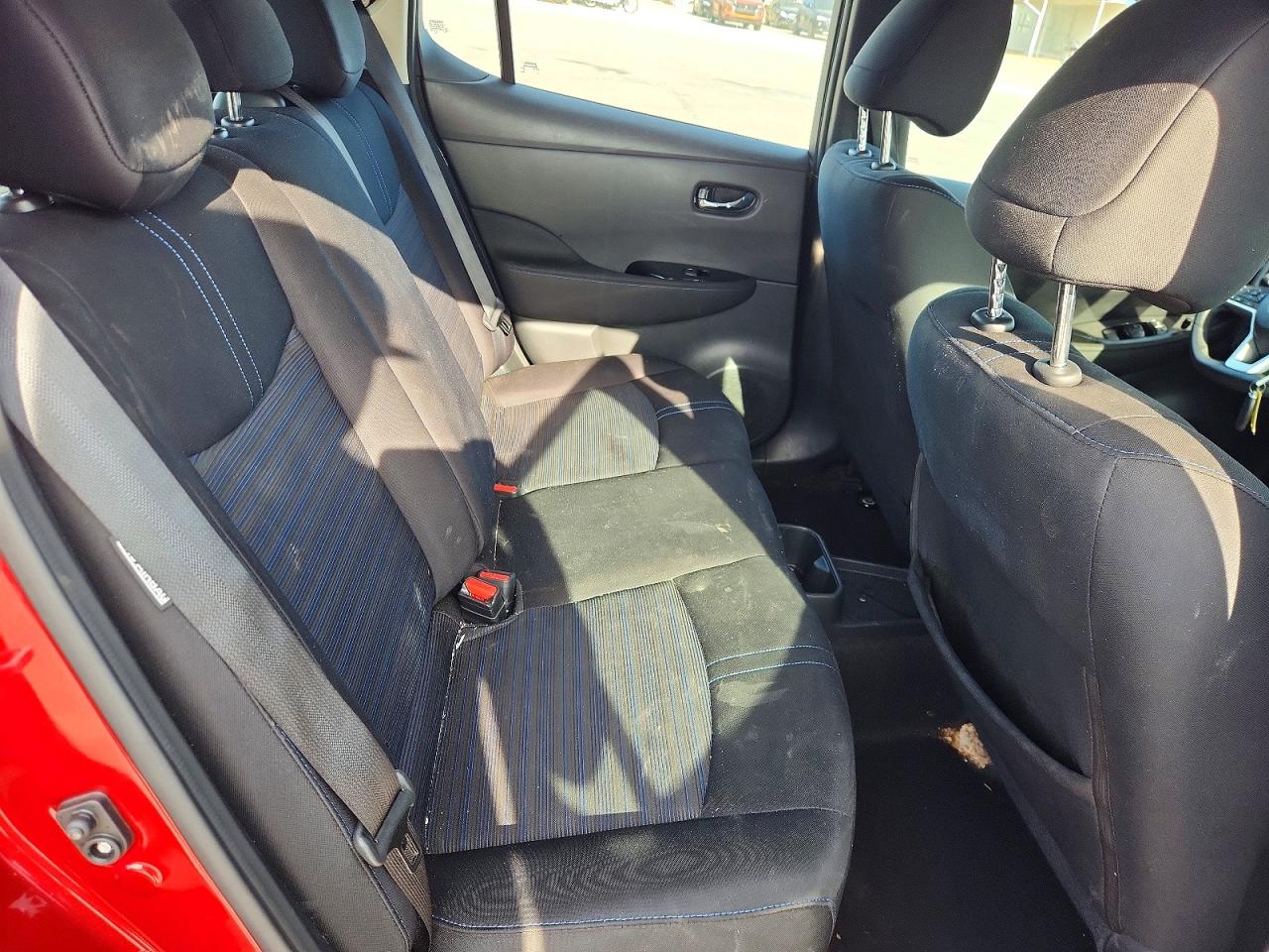 2023 Nissan Leaf Sv Plus Red vin: 1N4CZ1CV2PC557619