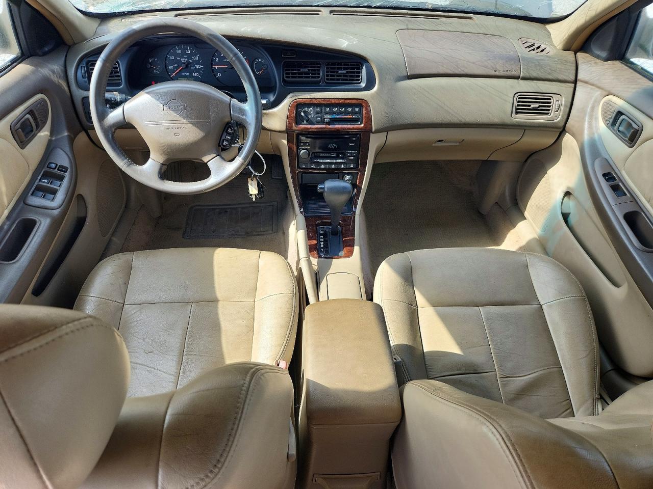 2000 Nissan Altima Tan vin: 1N4DL01A4YC187596