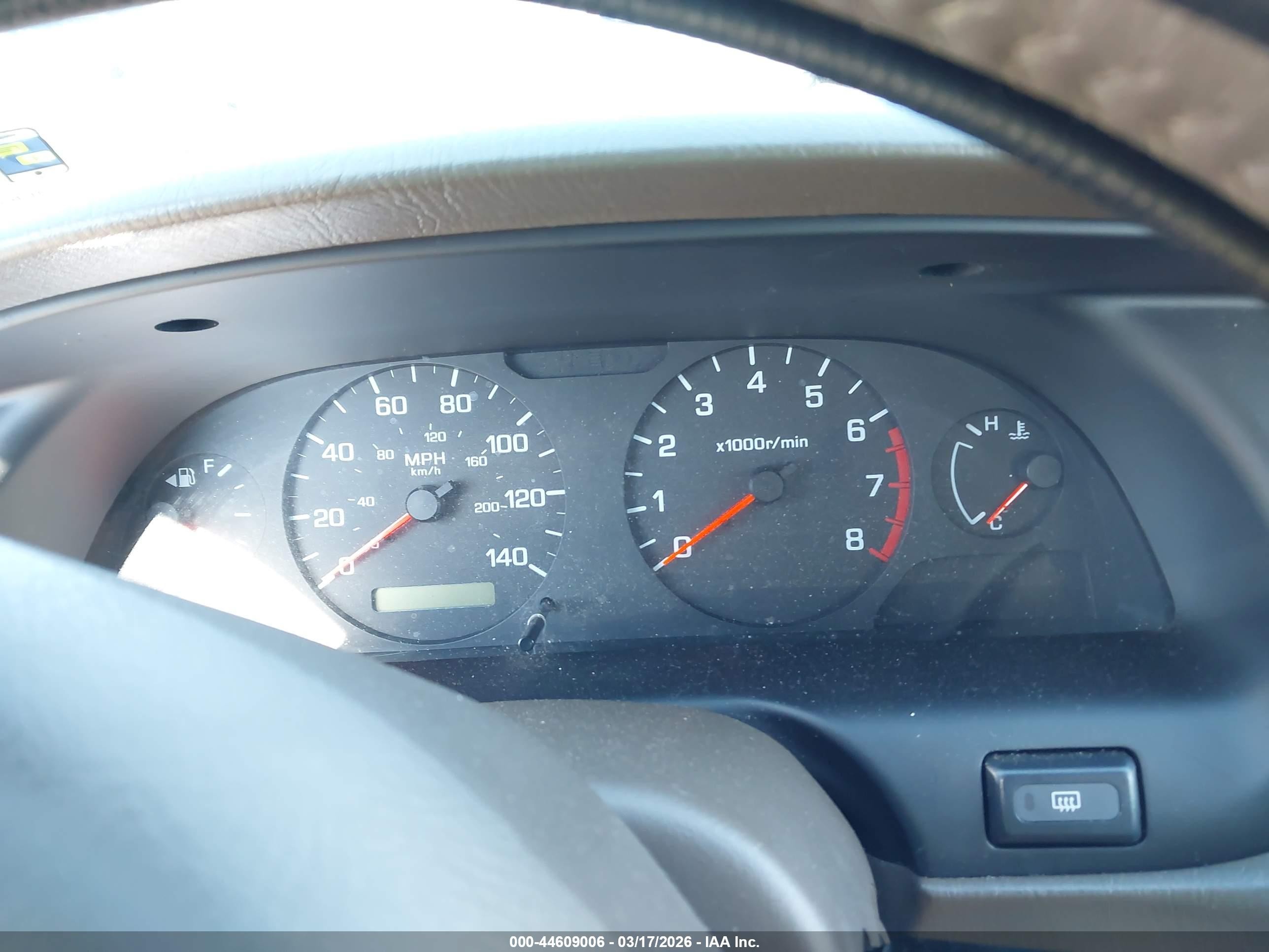 2001 Nissan Altima Gle Beige vin: 1N4DL01AX1C177290
