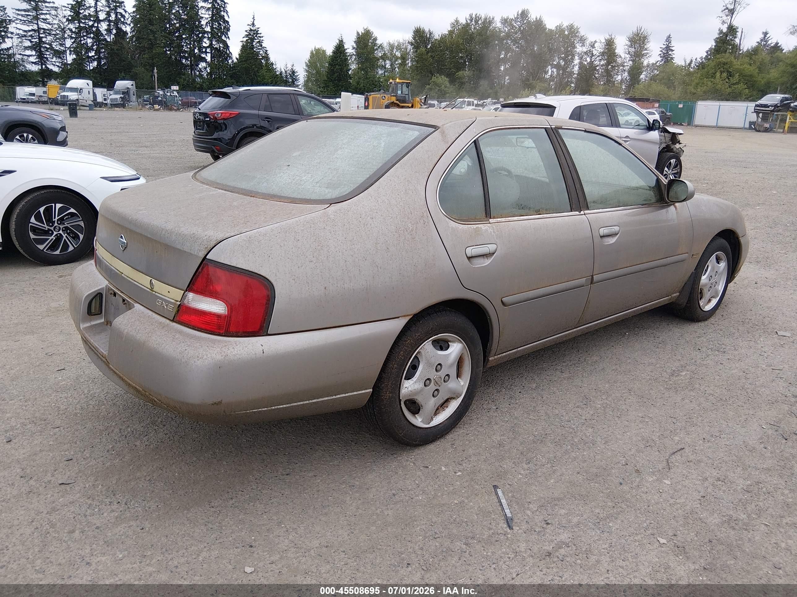 2001 Nissan Altima Gxe Brown vin: 1N4DL01D01C132353