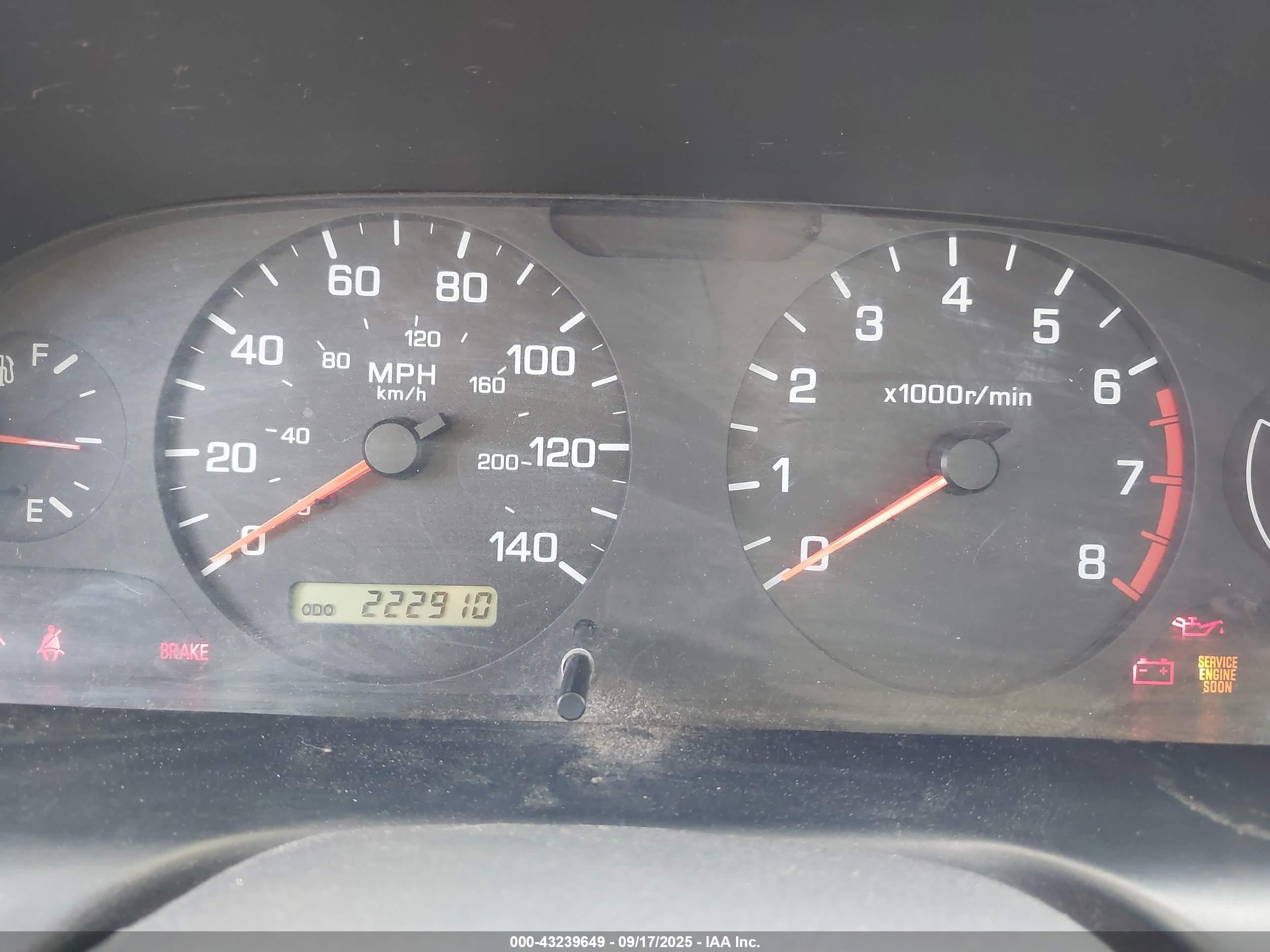 2001 Nissan Altima Gxe White vin: 1N4DL01D01C148889