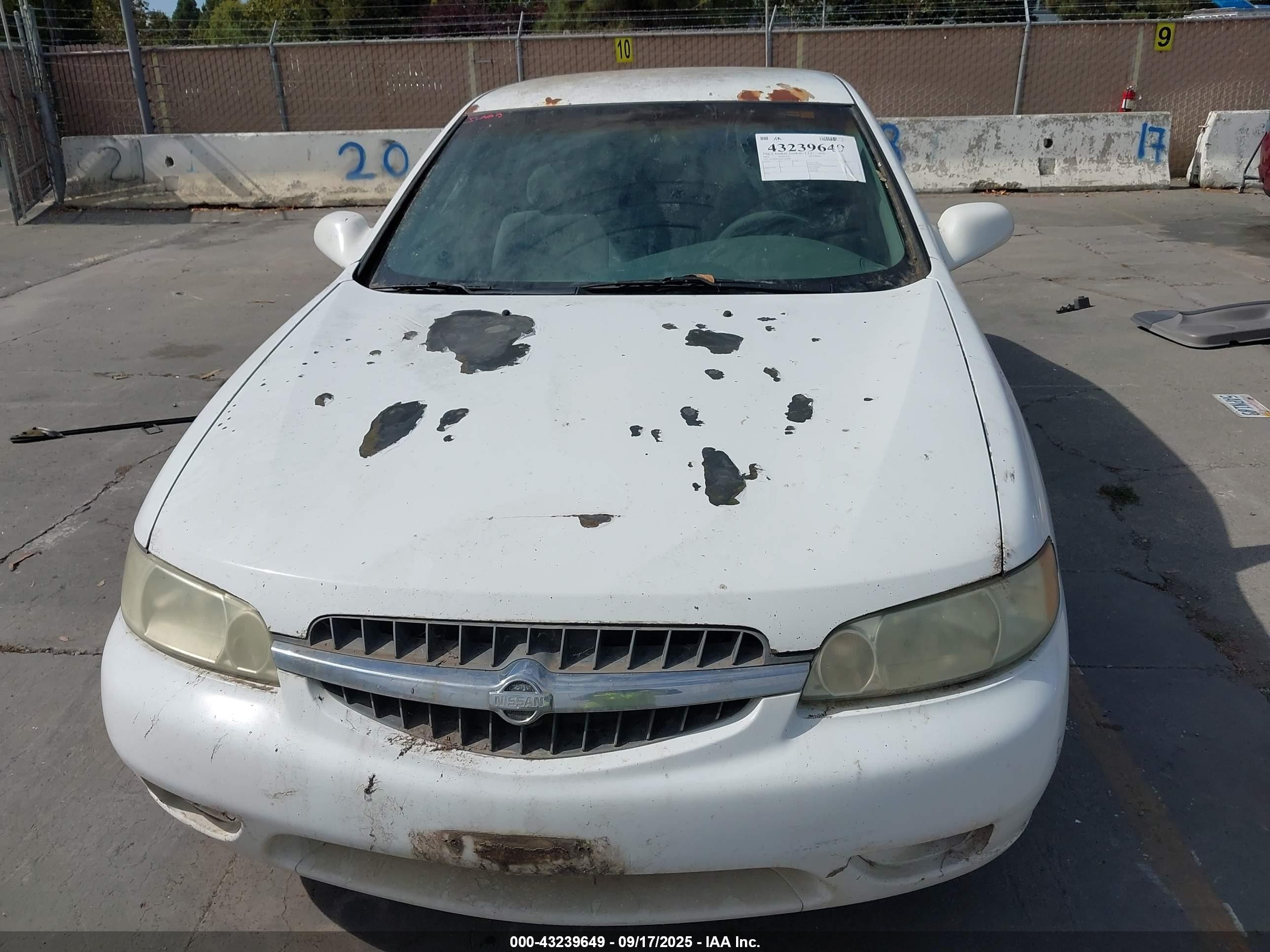 2001 Nissan Altima Gxe White vin: 1N4DL01D01C148889