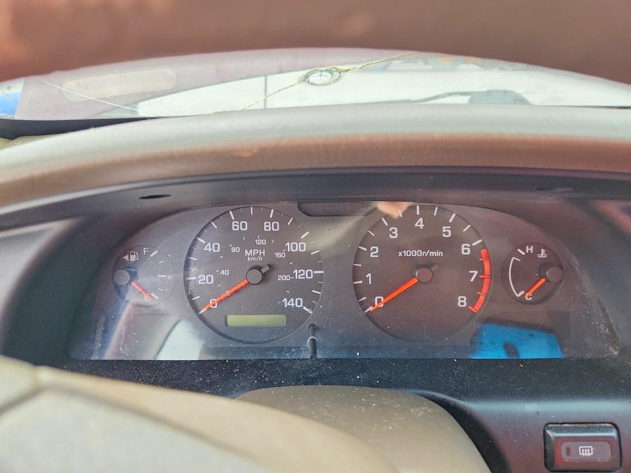 2001 Nissan Altima Xe Maroon vin: 1N4DL01D01C173095