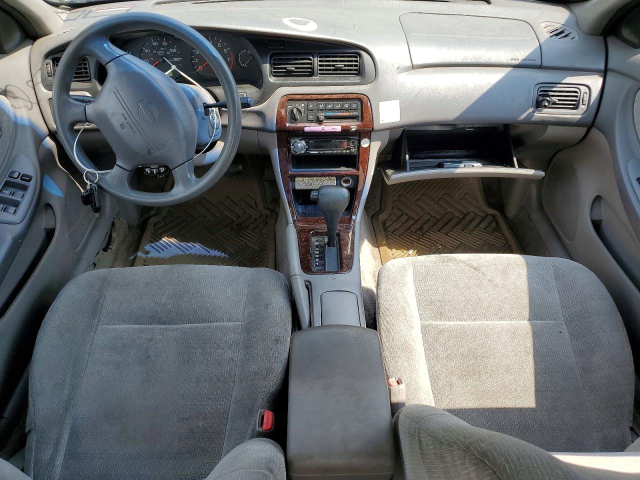 2001 Nissan Altima Xe Gray vin: 1N4DL01D01C238558