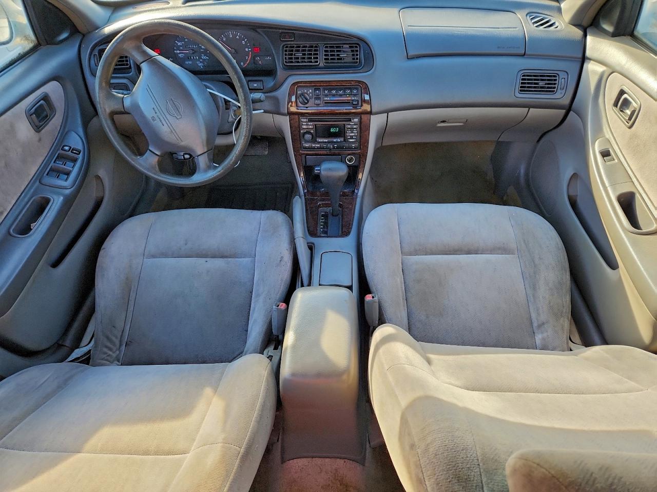 1999 Nissan Altima Xe White vin: 1N4DL01D0XC224359