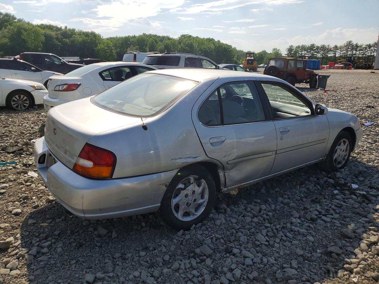 1999 Nissan Altima Silver vin: 1N4DL01D0XC274968