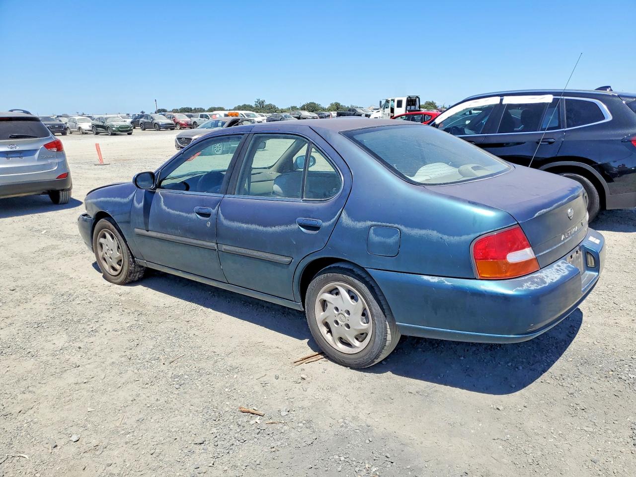 1998 Nissan Altima Xe Зеленый vin: 1N4DL01D1WC225034