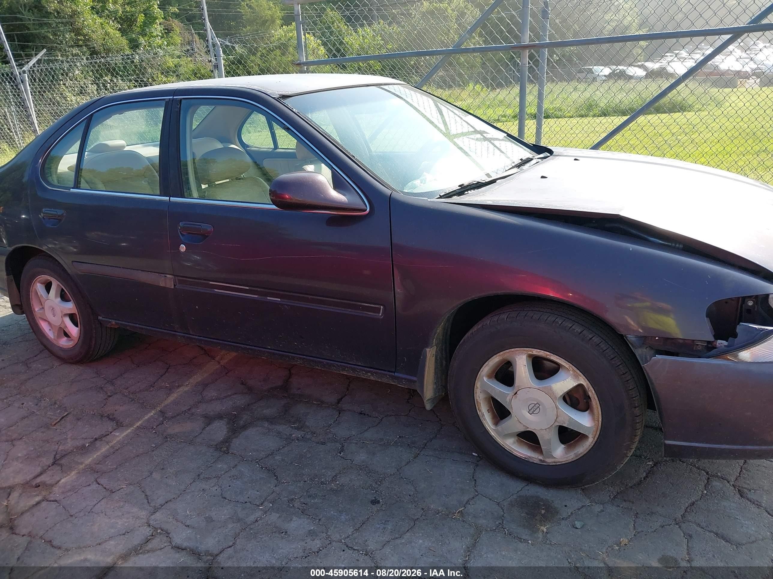 1999 Nissan Altima Gle/gxe/se/se-l/xe Blue vin: 1N4DL01D1XC240604