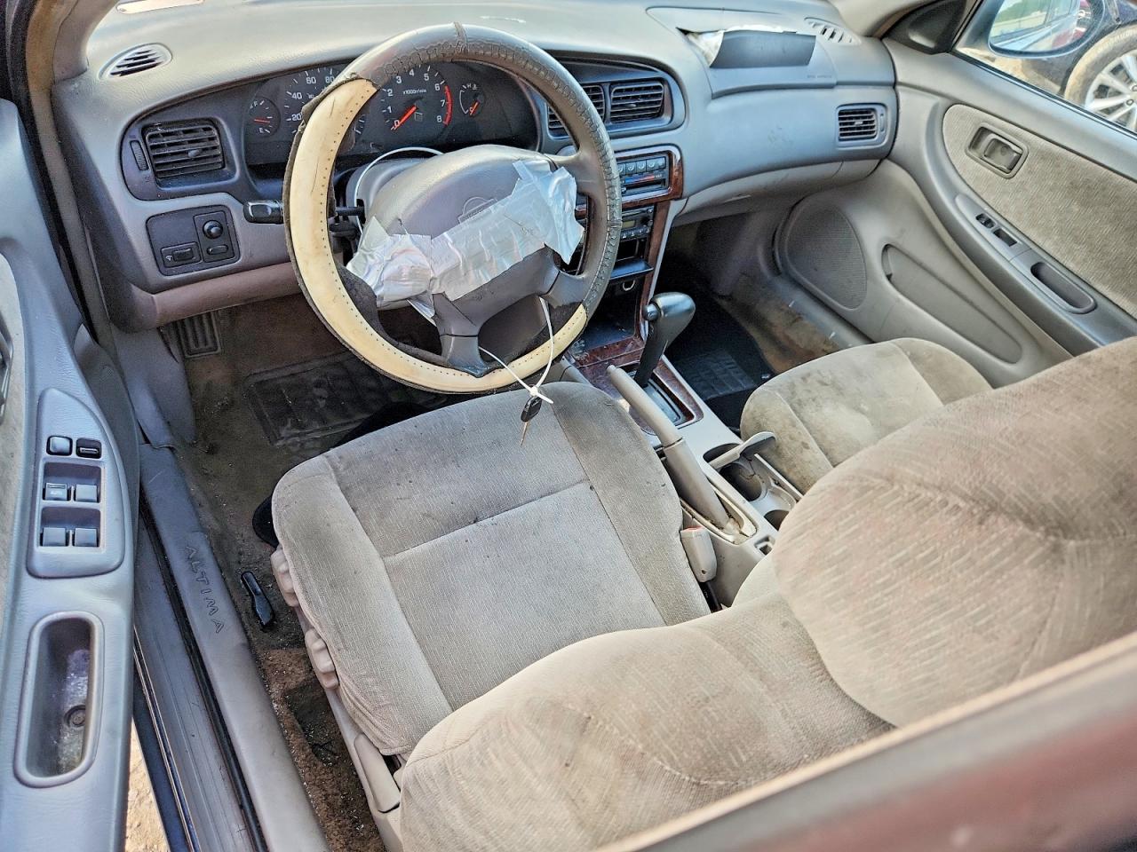 2000 Nissan Altima Xe Blue vin: 1N4DL01D1YC106631