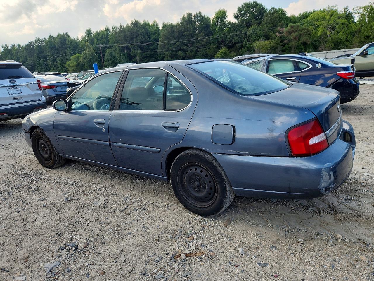 2000 Nissan Altima Xe Blue vin: 1N4DL01D1YC106631