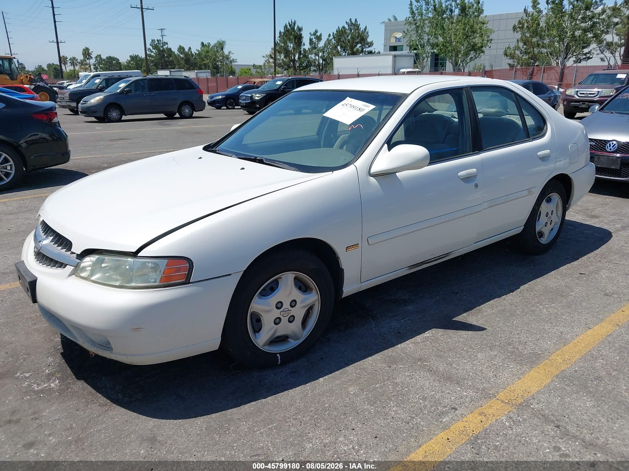 2001 Nissan Altima Gxe White vin: 1N4DL01D21C232583