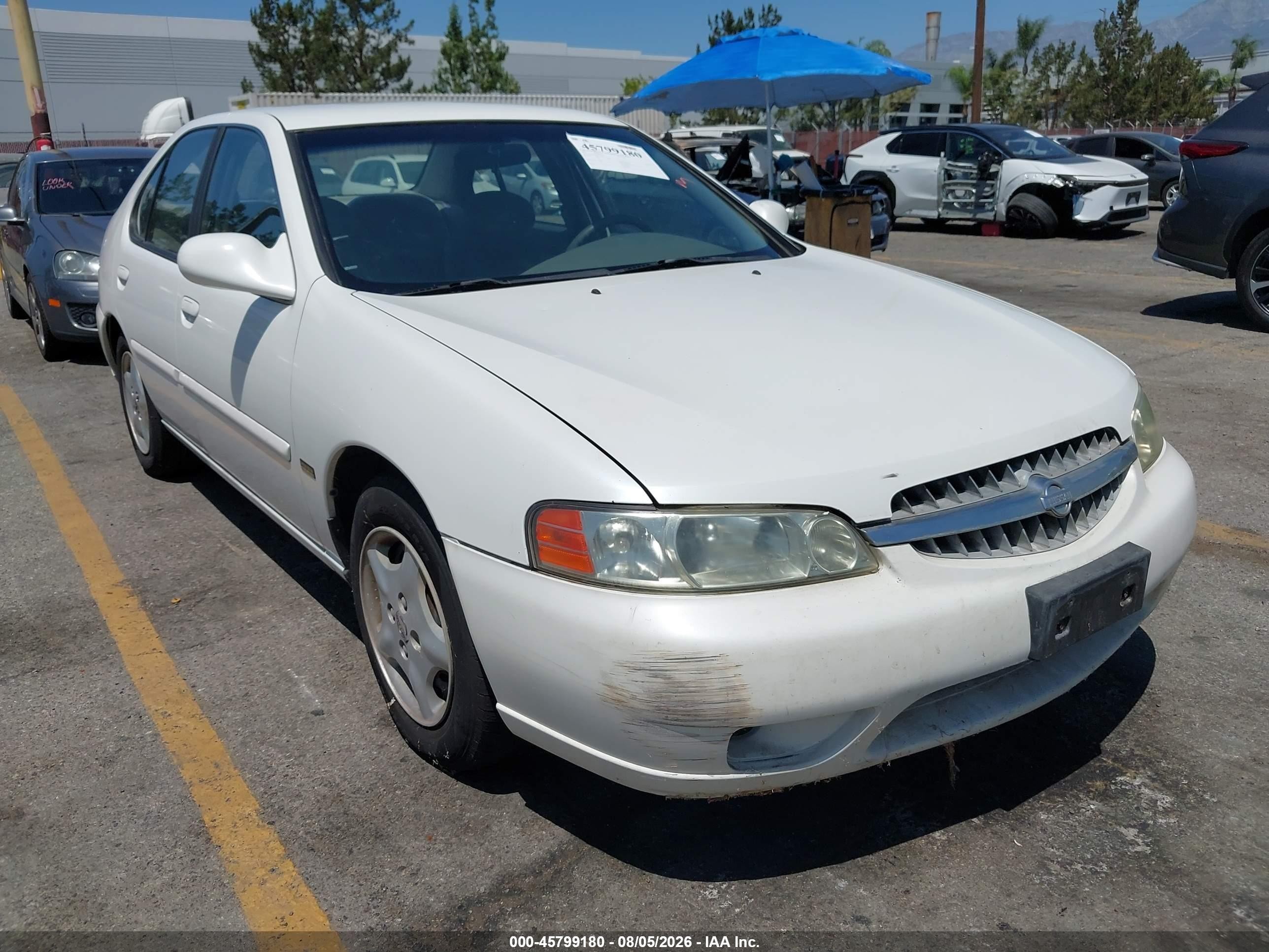 2001 Nissan Altima Gxe White vin: 1N4DL01D21C232583