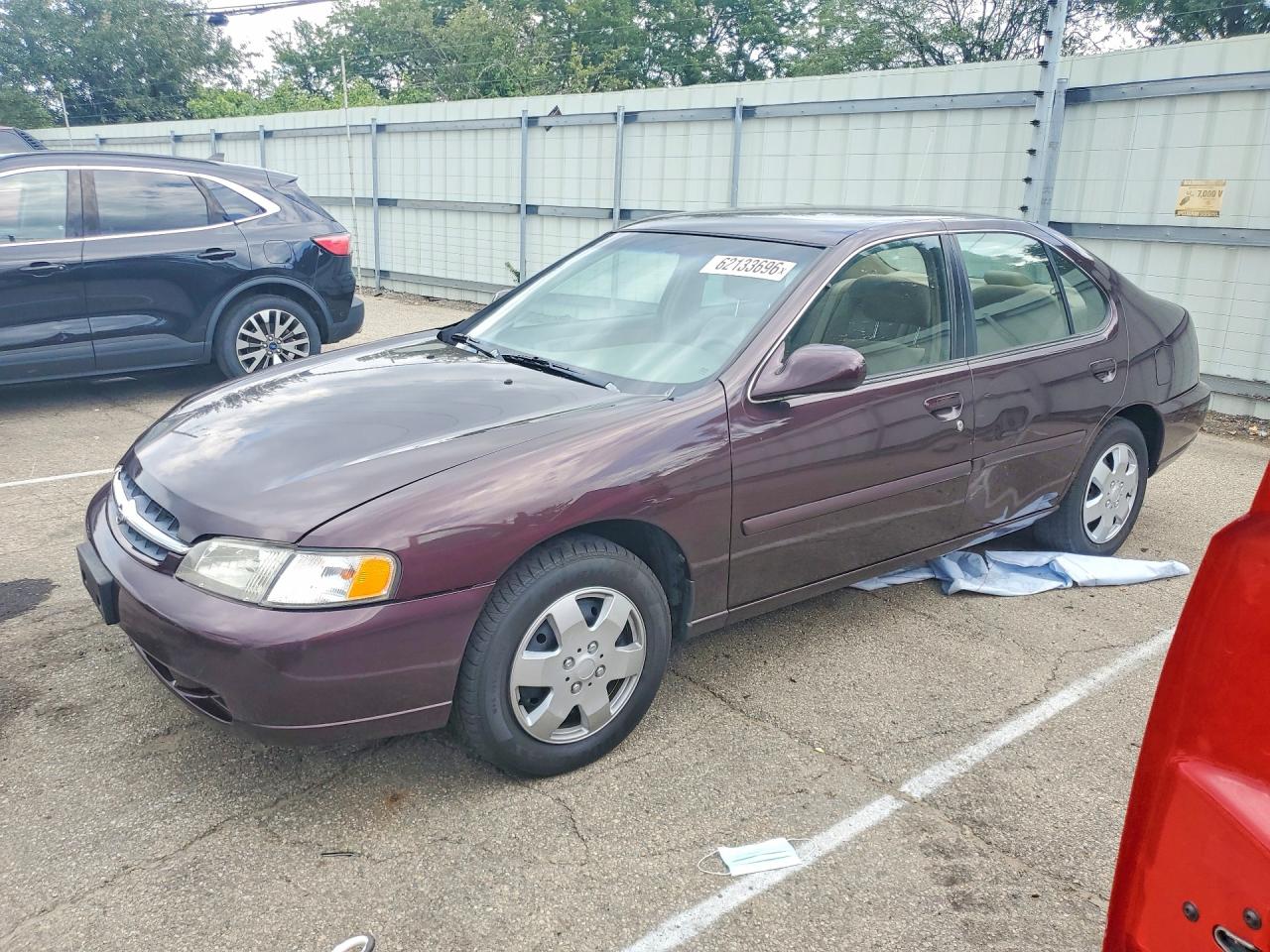 1998 Nissan Altima Xe Burgundy vin: 1N4DL01D2WC206234