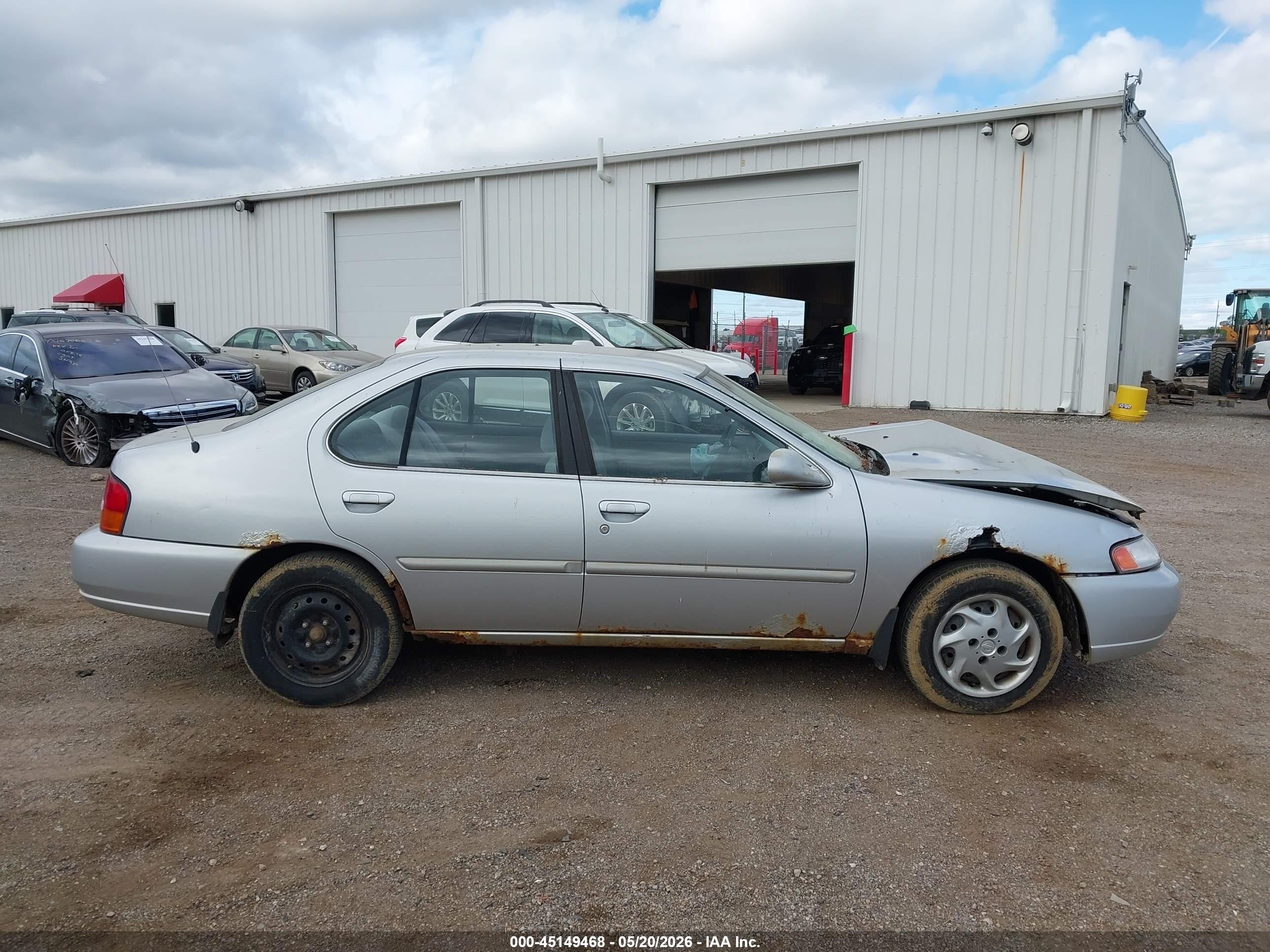 1999 Nissan Altima Gle/gxe/se/se-l/xe Silver vin: 1N4DL01D2XC216764