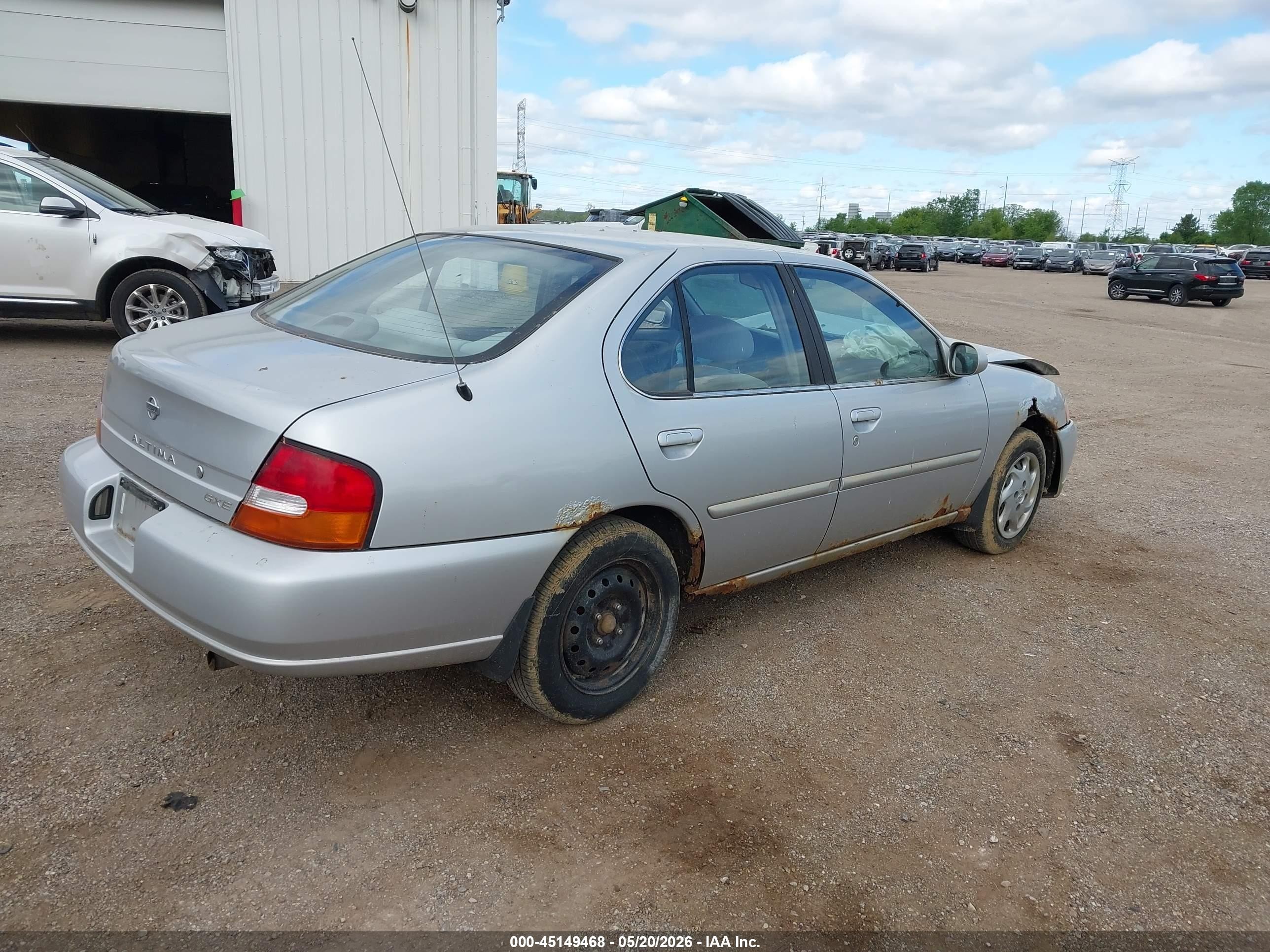 1999 Nissan Altima Gle/gxe/se/se-l/xe Silver vin: 1N4DL01D2XC216764
