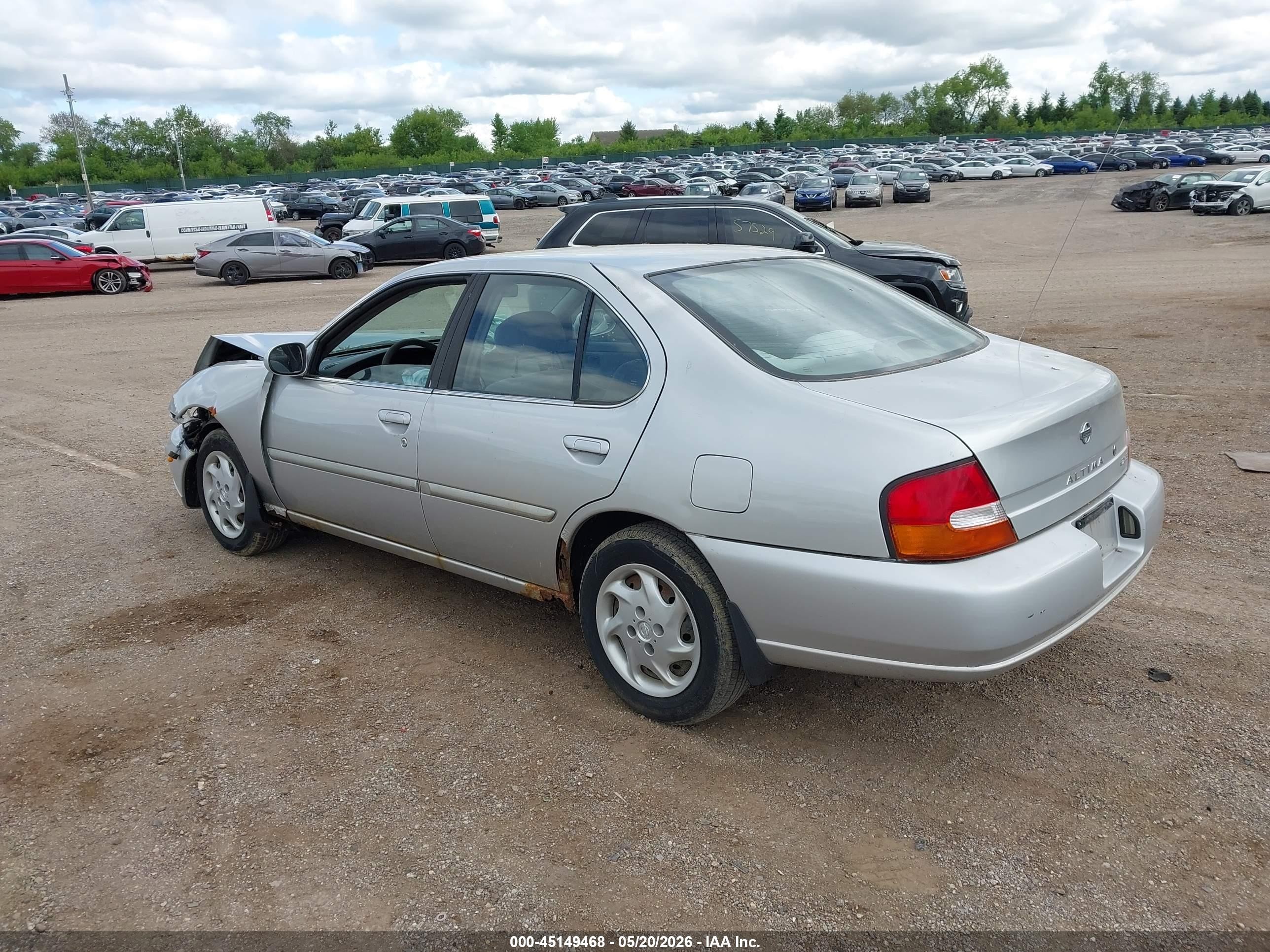 1999 Nissan Altima Gle/gxe/se/se-l/xe Silver vin: 1N4DL01D2XC216764