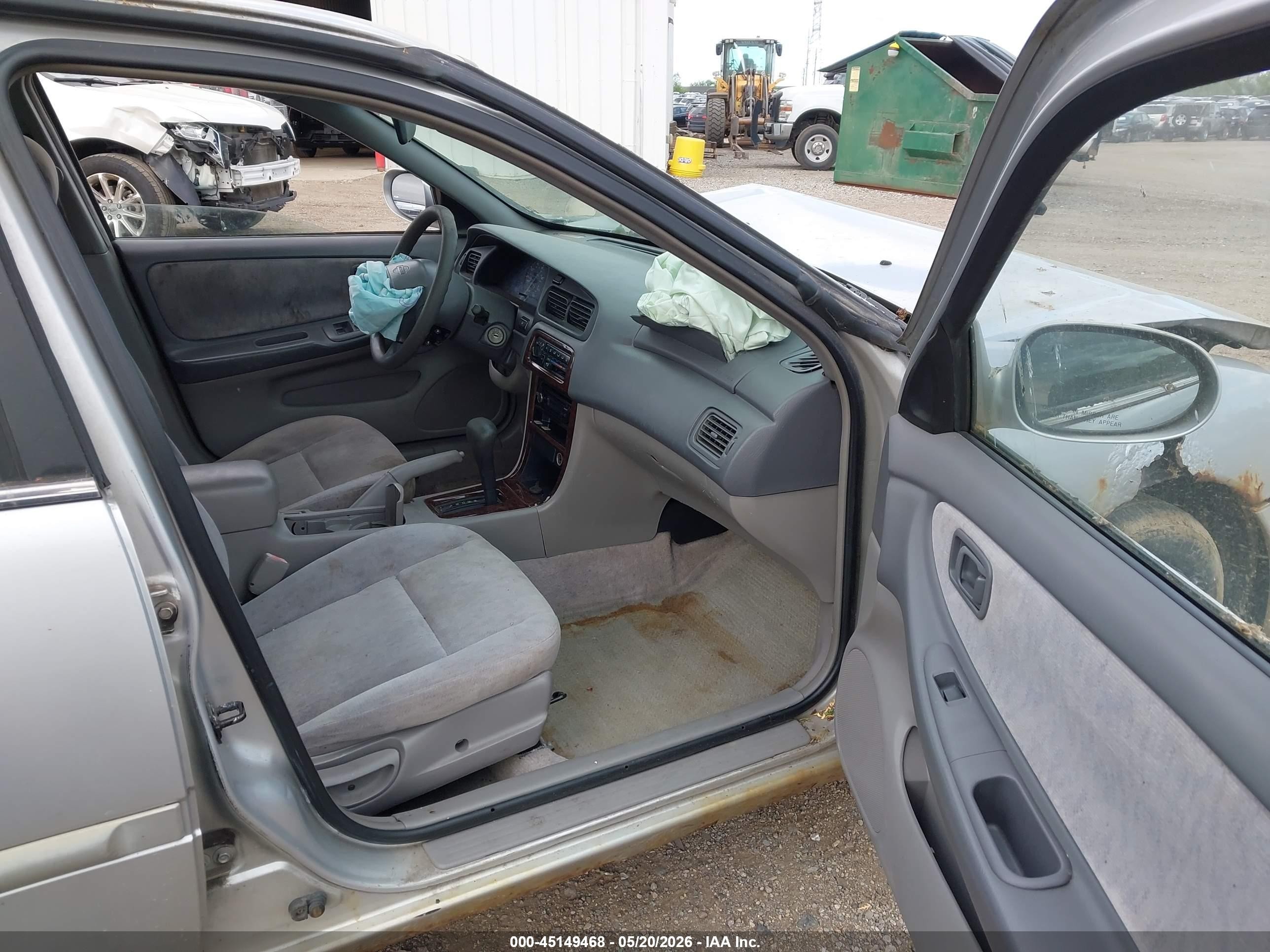 1999 Nissan Altima Gle/gxe/se/se-l/xe Silver vin: 1N4DL01D2XC216764